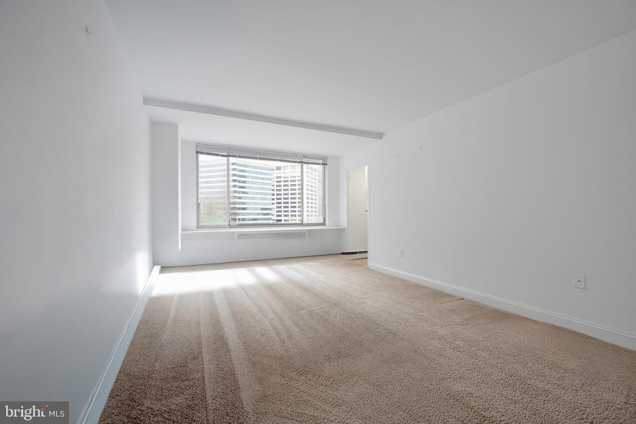 RIVER PLACE - Residential