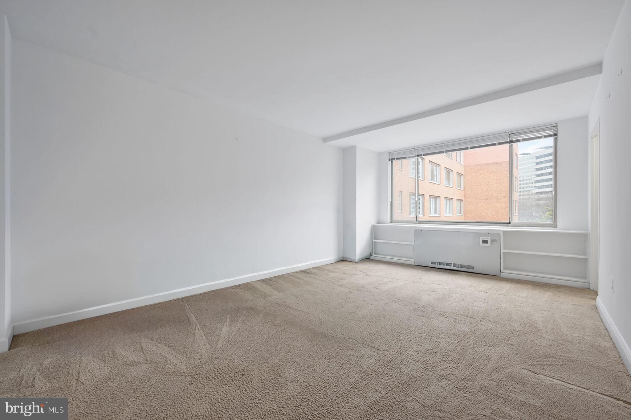 RIVER PLACE - Residential