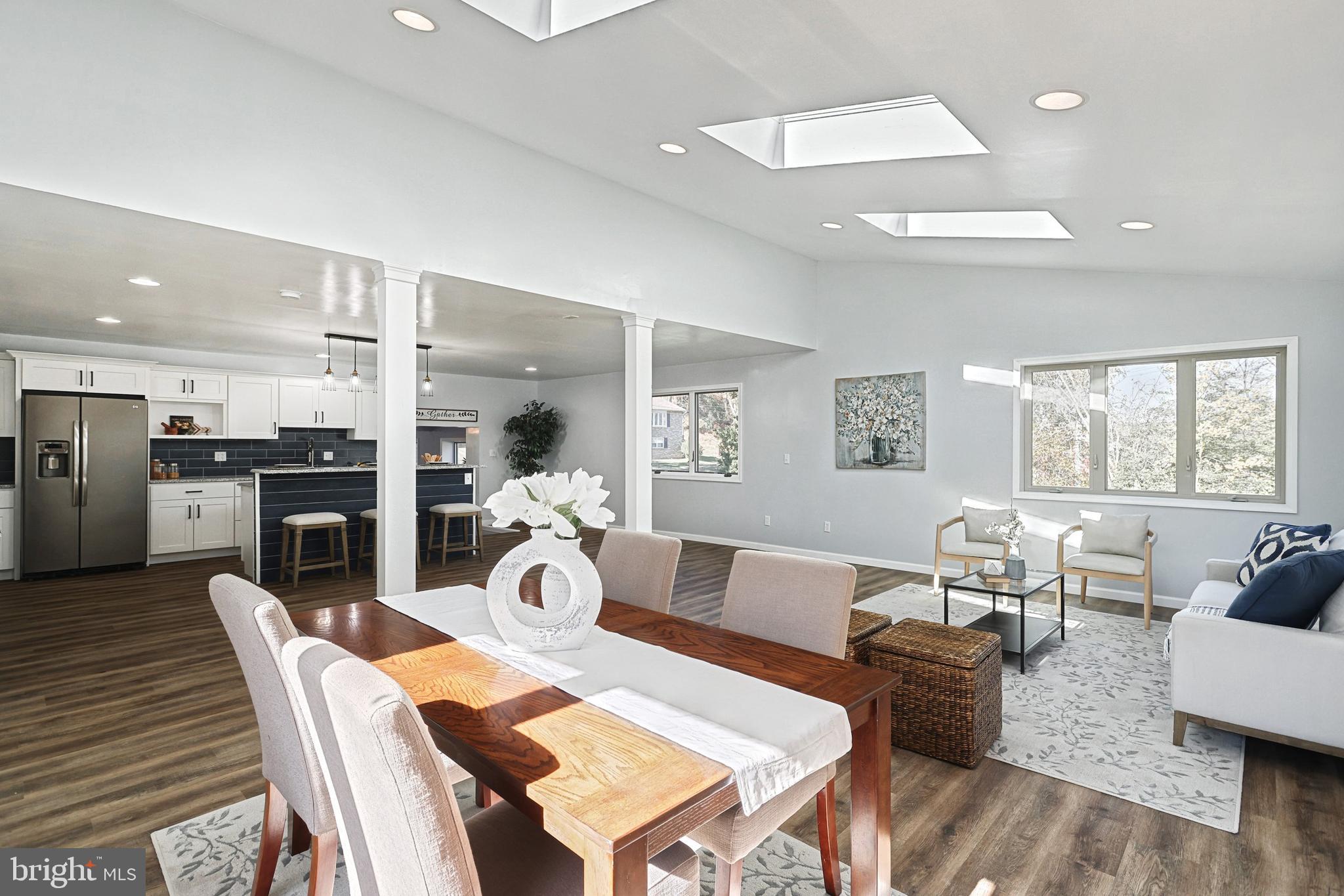 GLEN ROCK - Residential