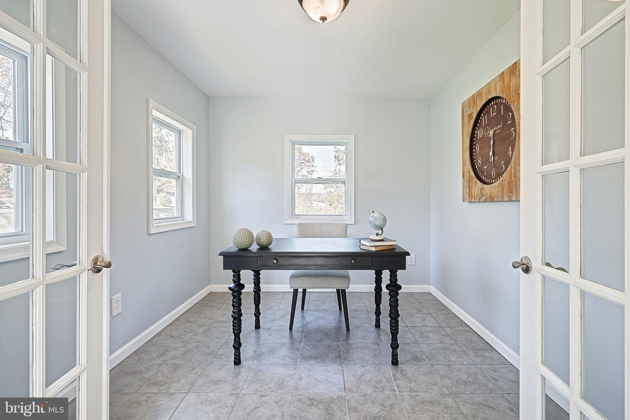 GLEN ROCK - Residential