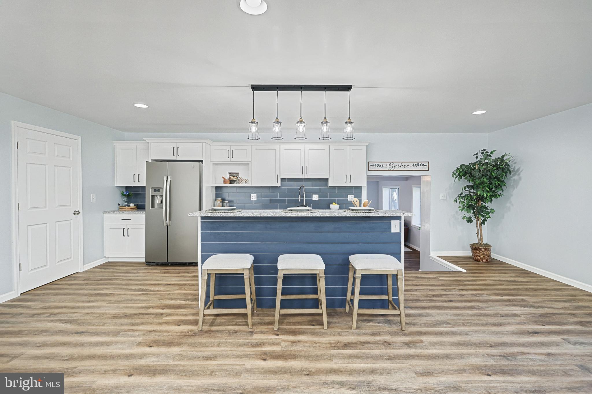 GLEN ROCK - Residential