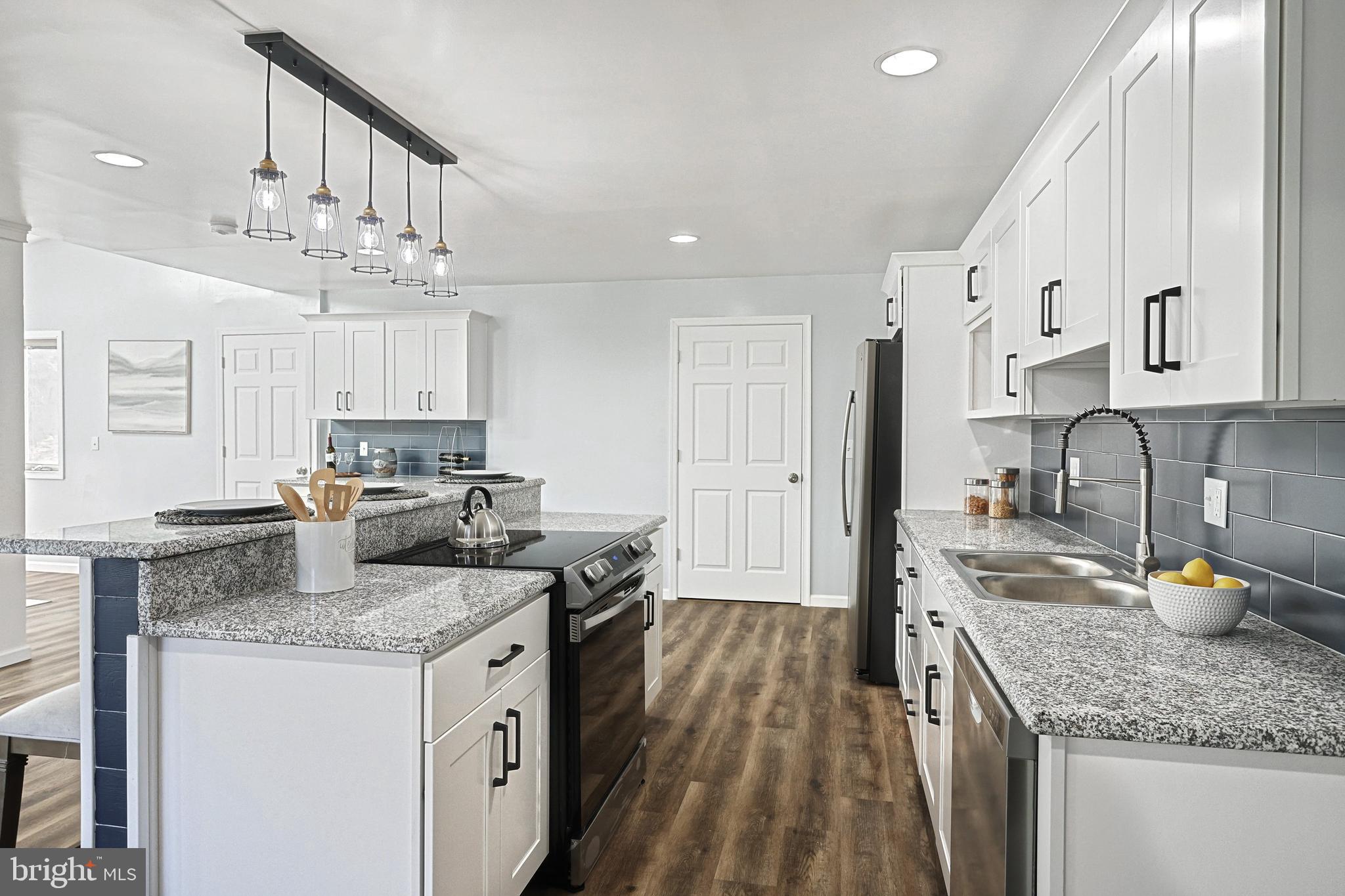 GLEN ROCK - Residential