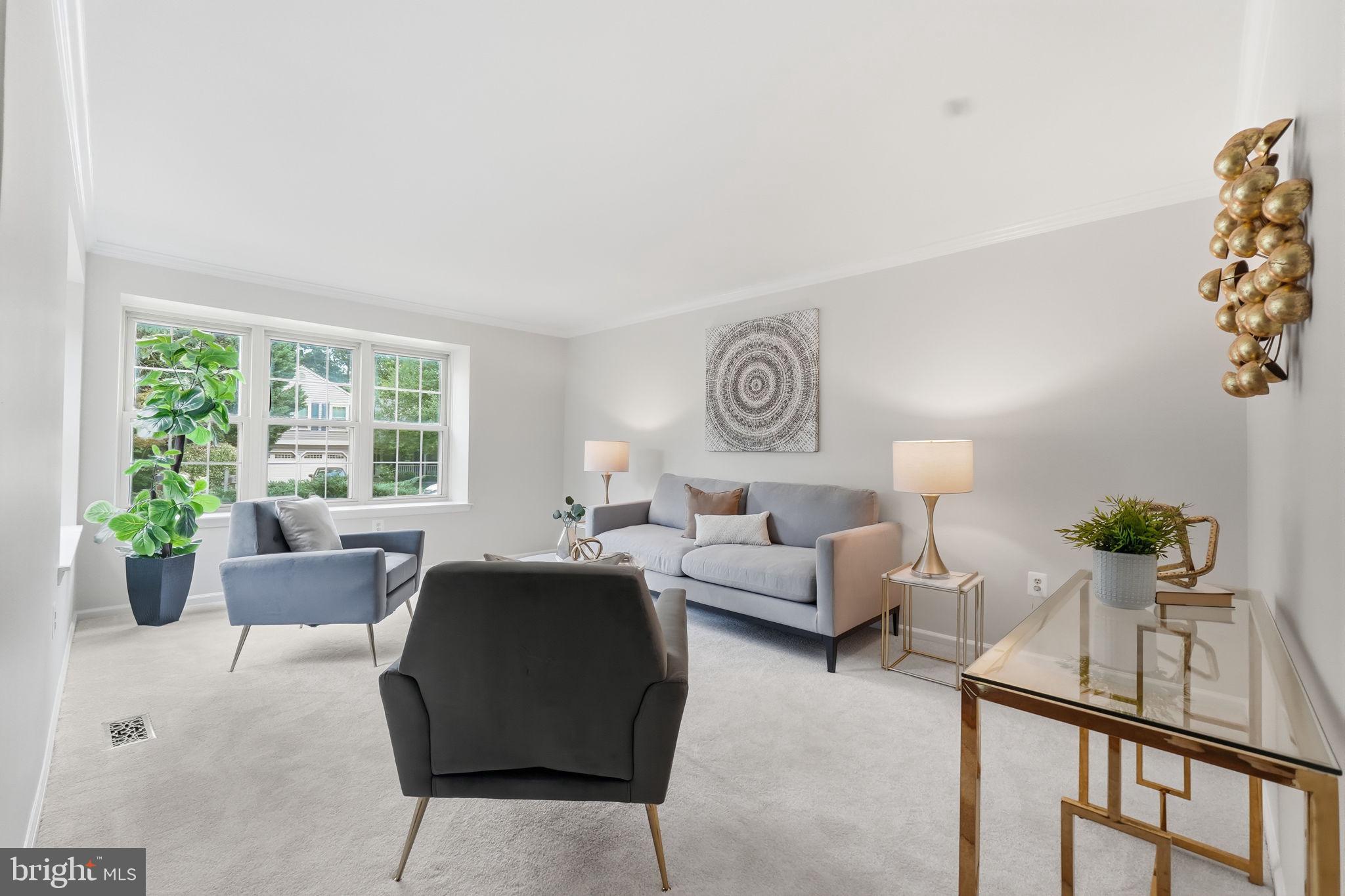 7362 SILVER PINE DRIVE