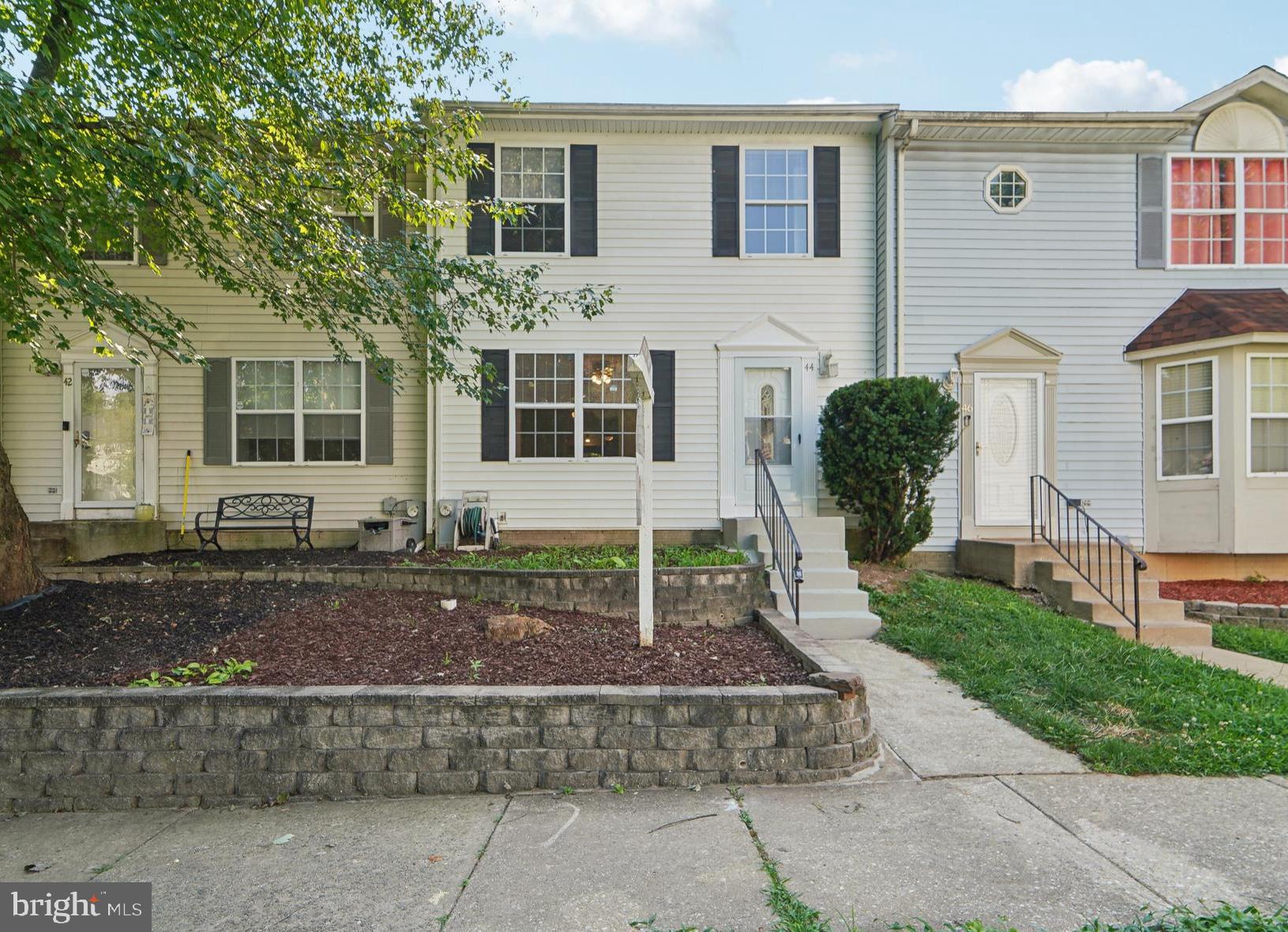 WORTHINGTON MEADOWS - Residential