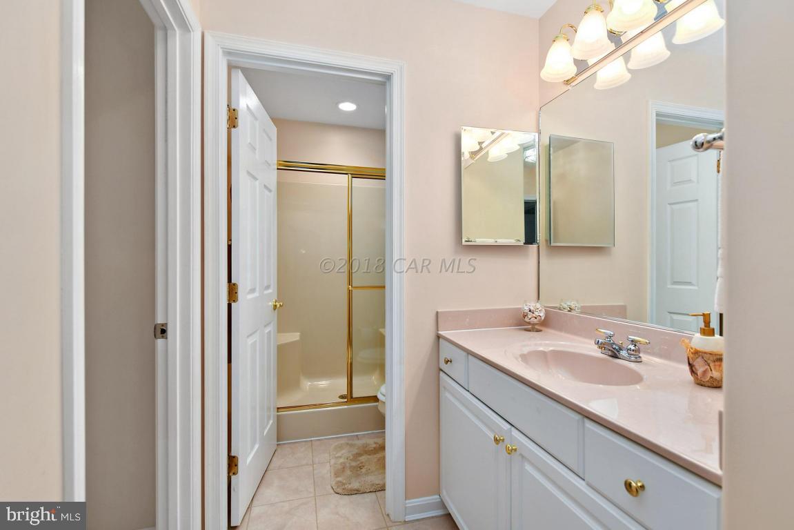 OCEAN PINES - HARBOR VILLAGE - Residential