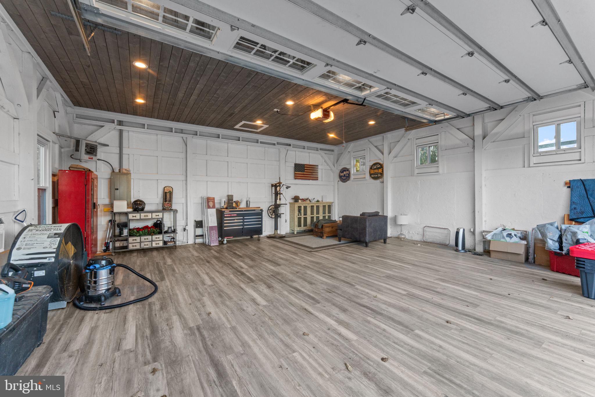 MAXVILLE - Residential