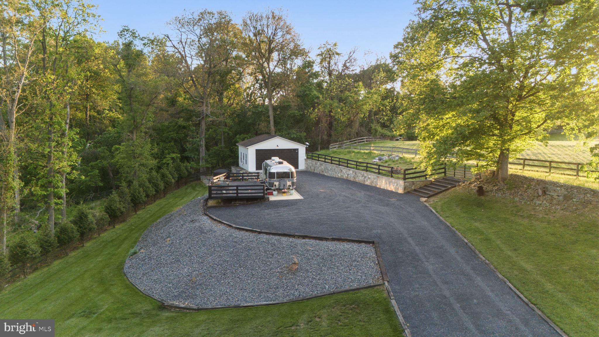 MAXVILLE - Residential