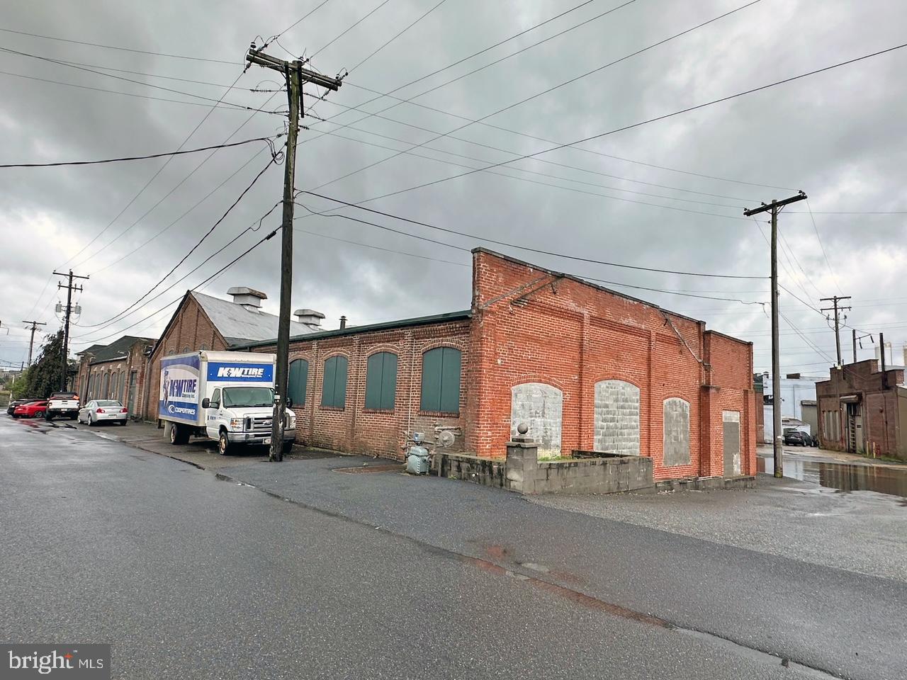 LANCASTER CITY ANNEX - Commercial Lease