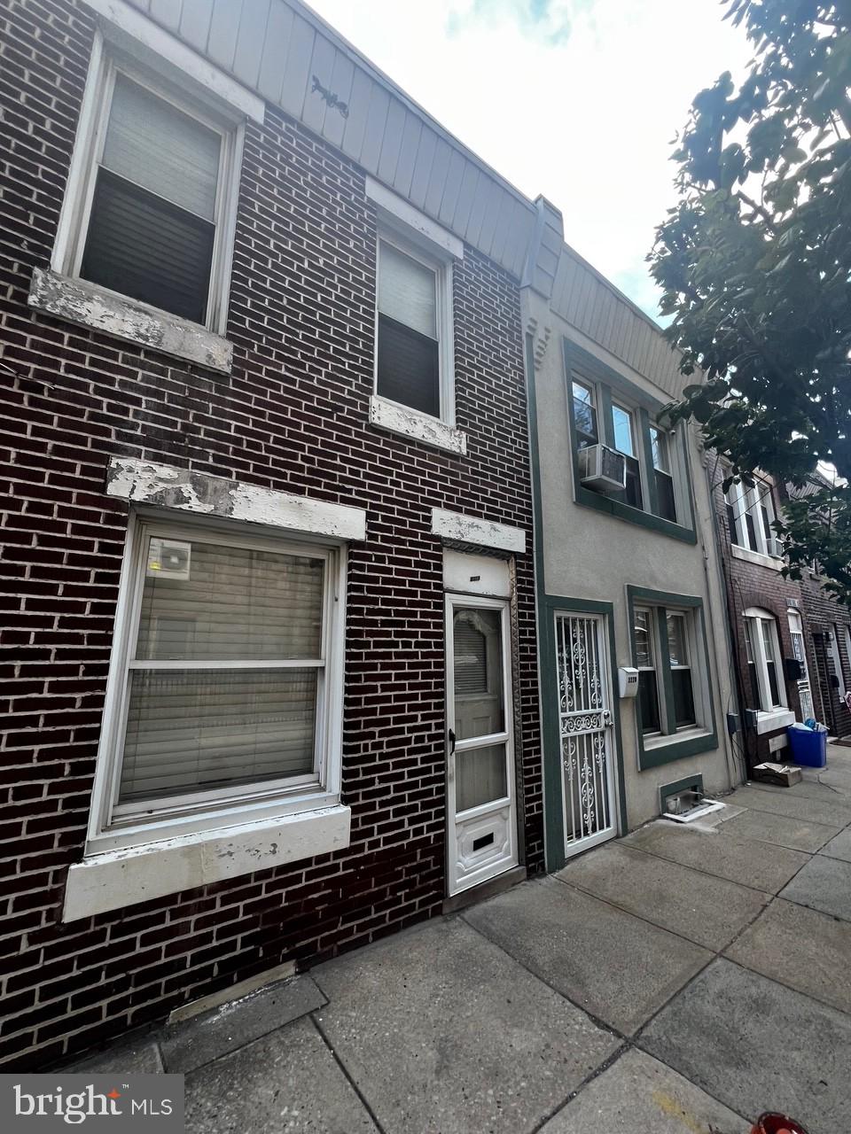 PORT RICHMOND - Residential