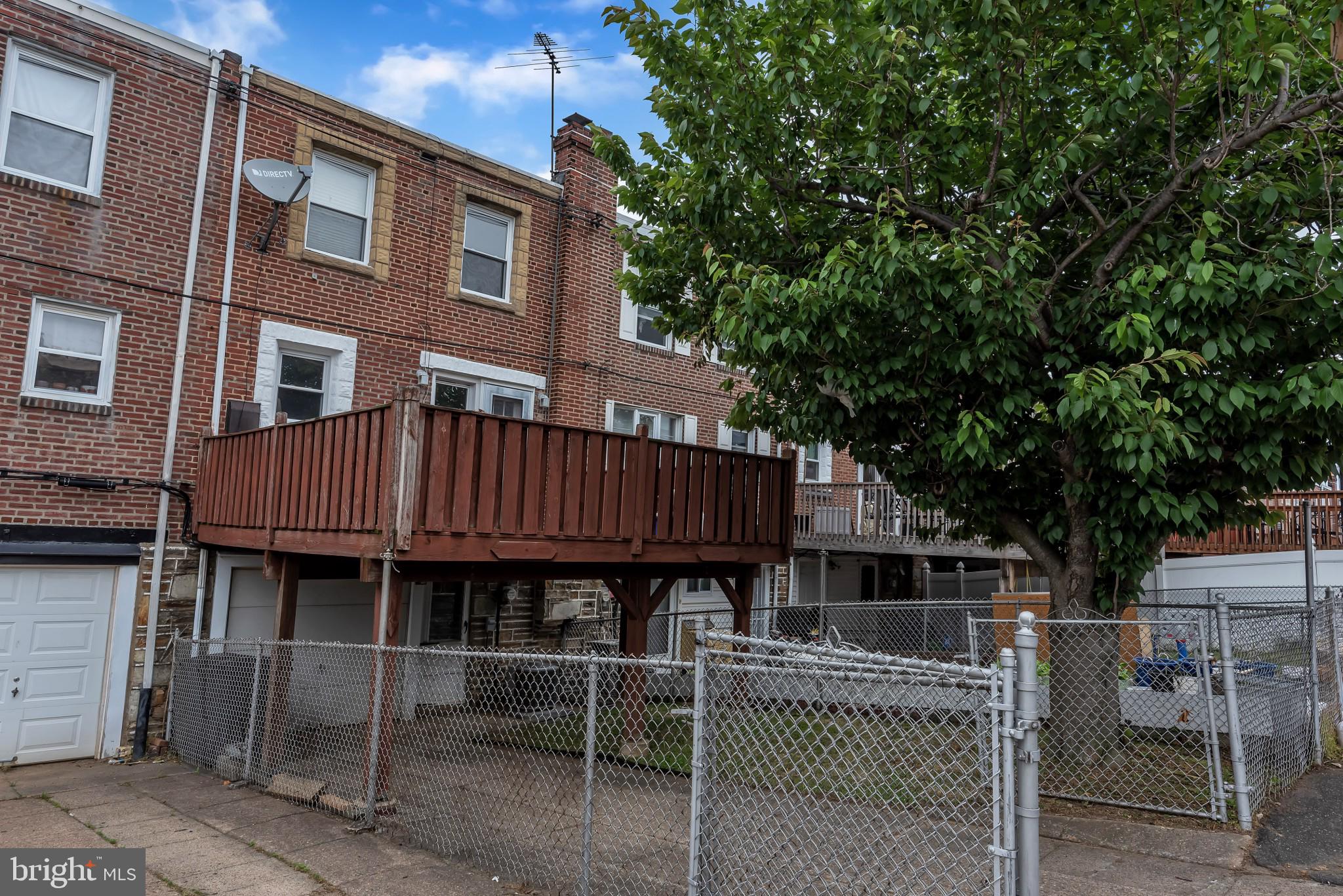 MAYFAIR (WEST) - Residential