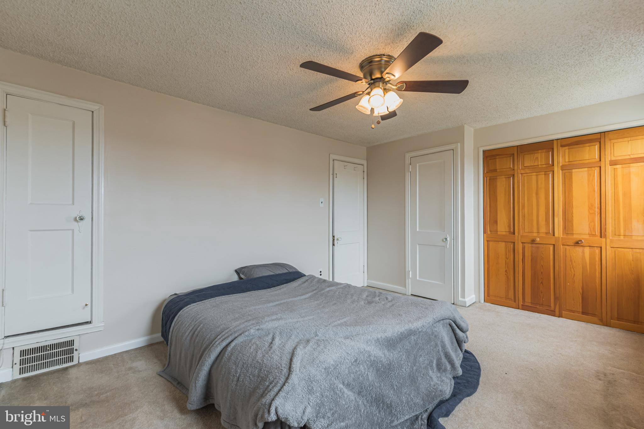 MAYFAIR (WEST) - Residential