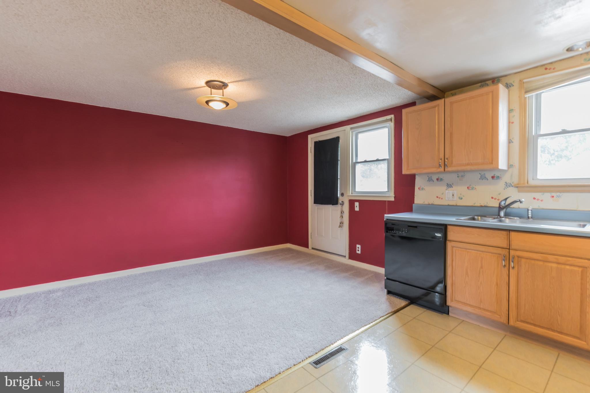 MAYFAIR (WEST) - Residential