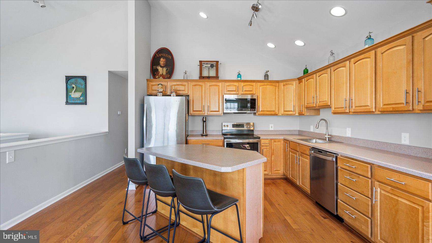 MILLERS ISLAND - Residential