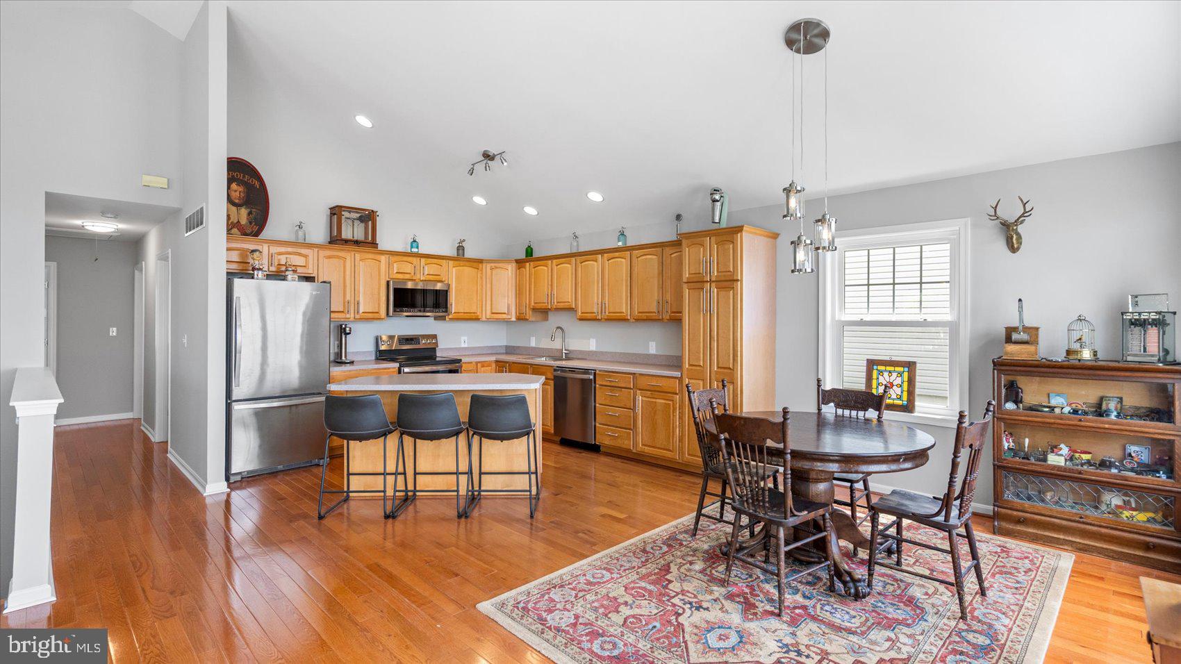 MILLERS ISLAND - Residential