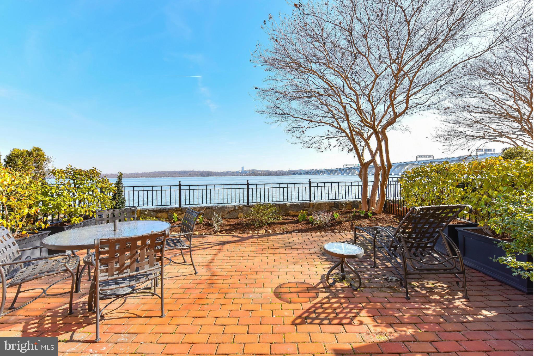 FORDS LANDING - Residential