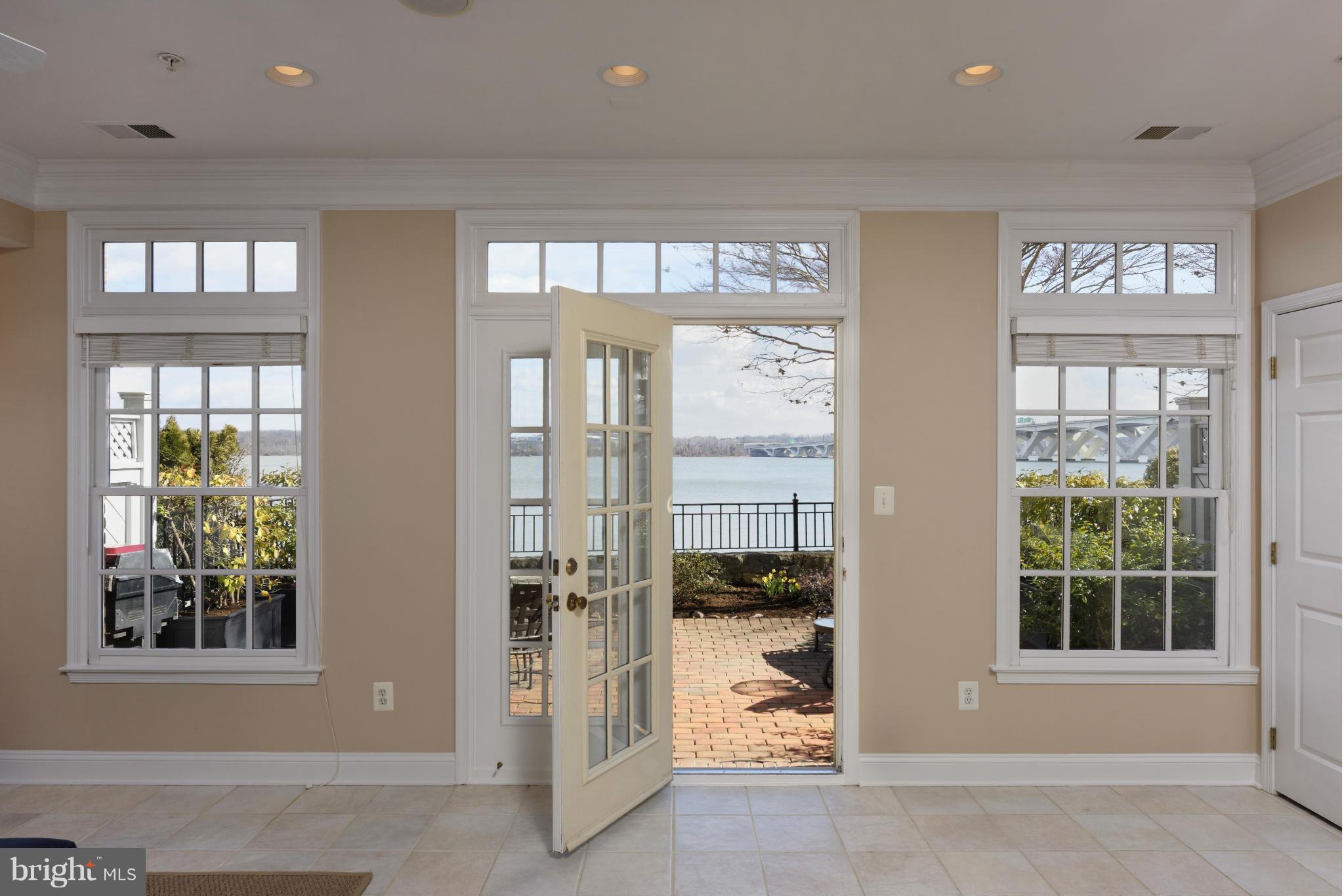 FORDS LANDING - Residential