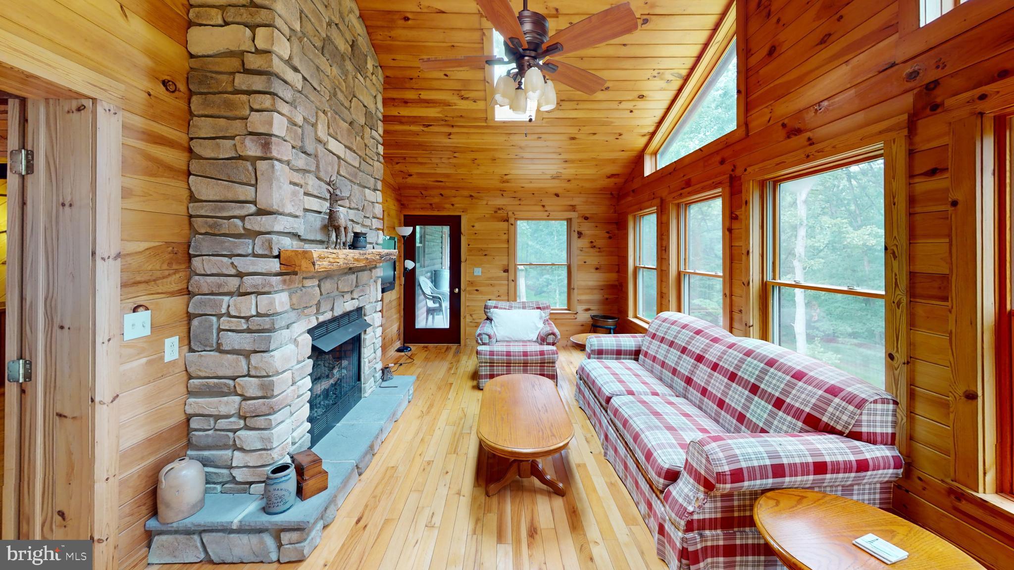 ROLLING ACRES - Residential