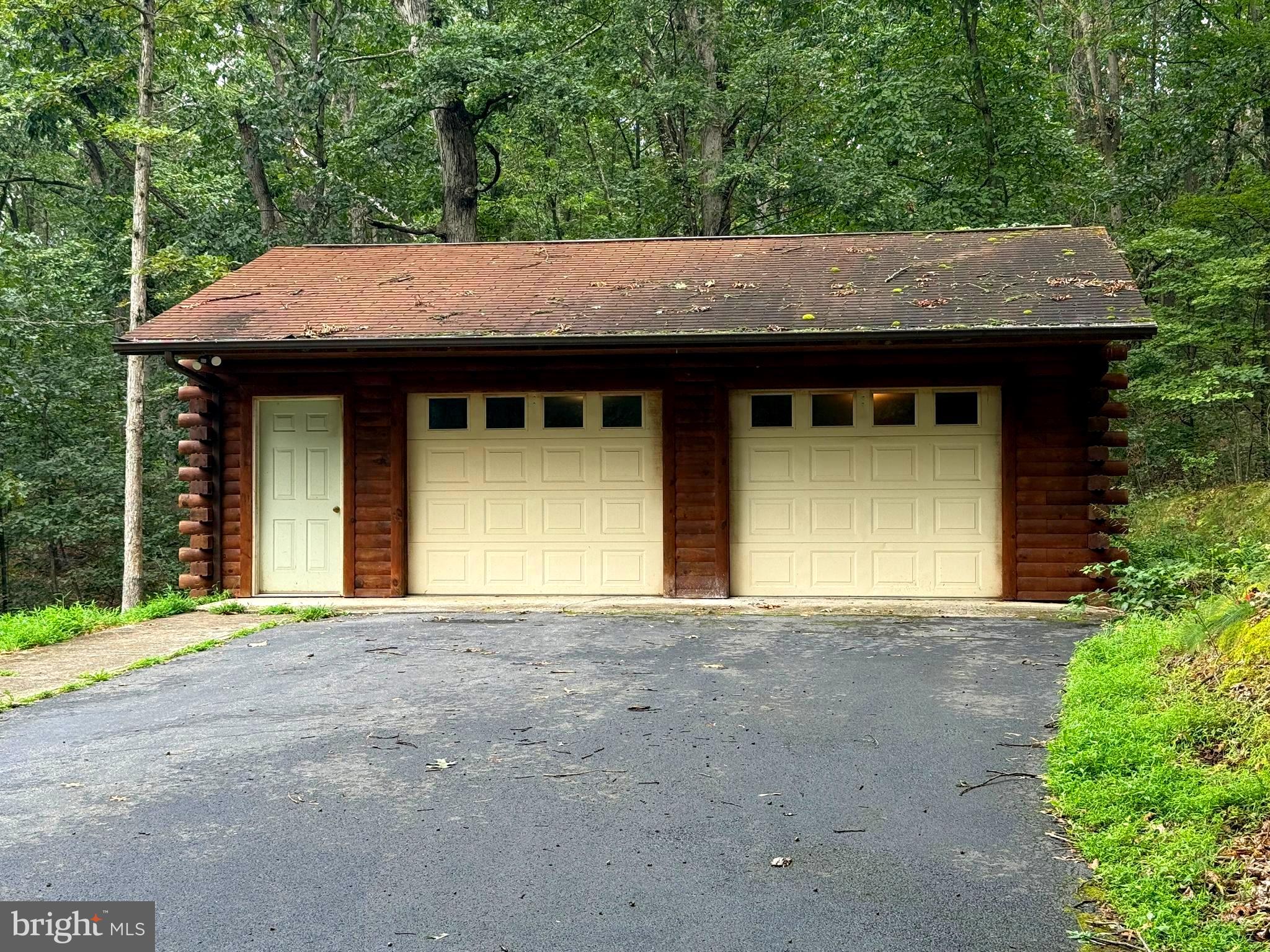 ROLLING ACRES - Residential