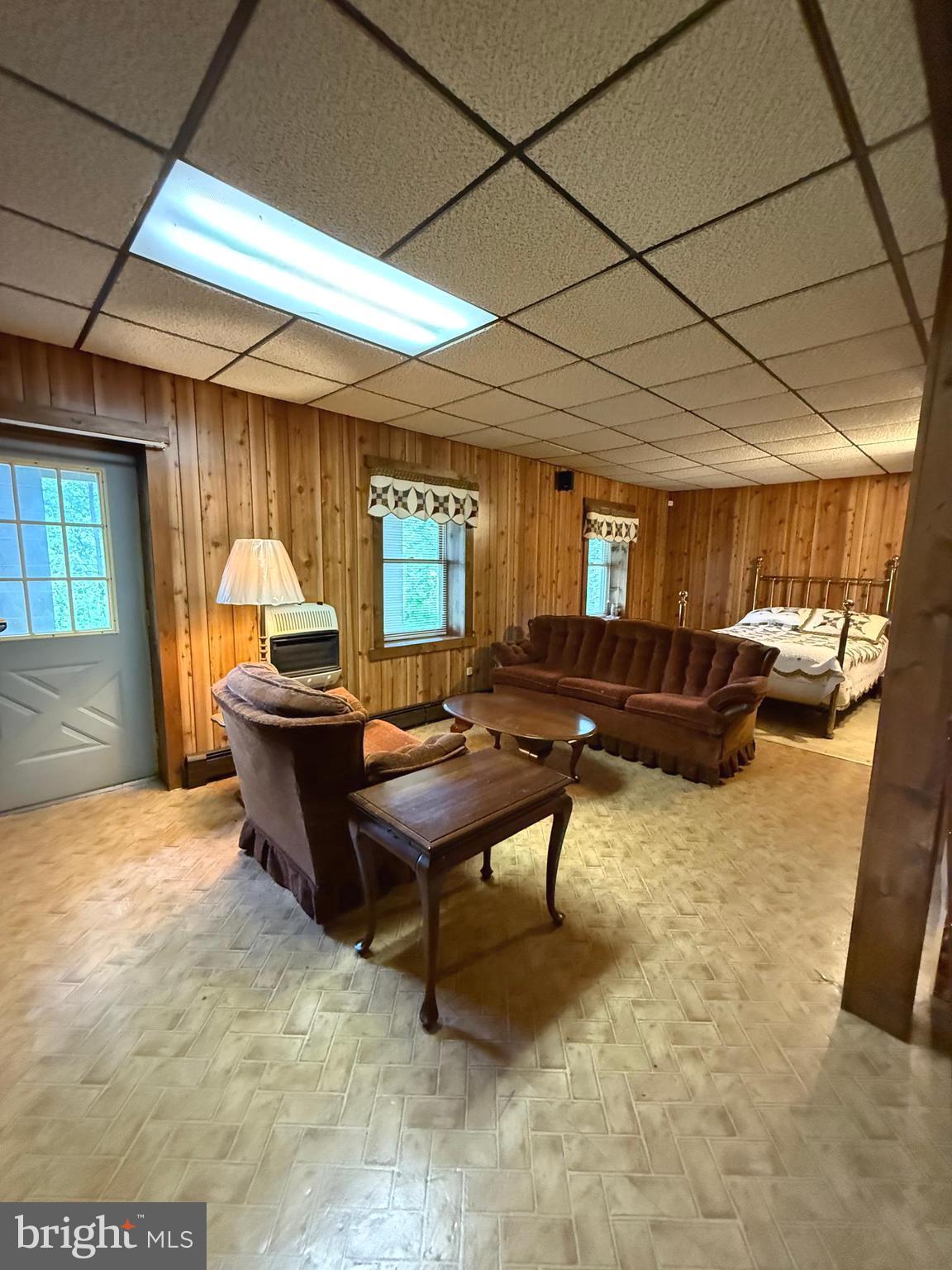 ROLLING ACRES - Residential