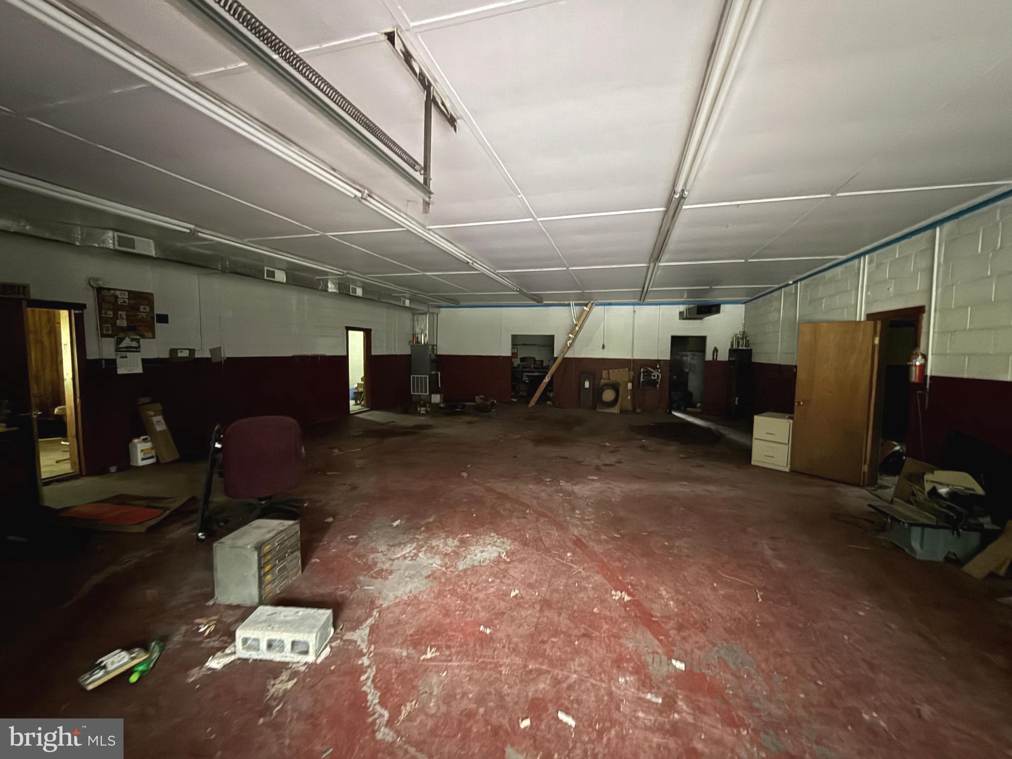 ROLLING ACRES - Residential