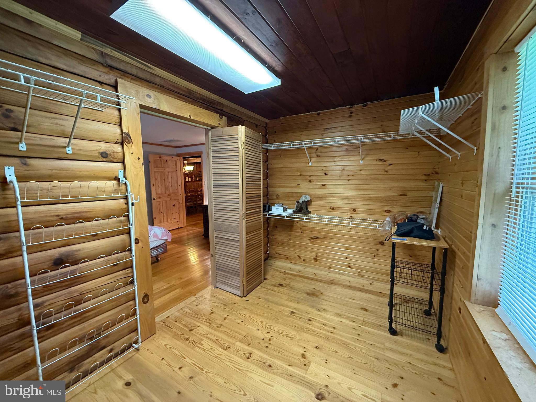 ROLLING ACRES - Residential