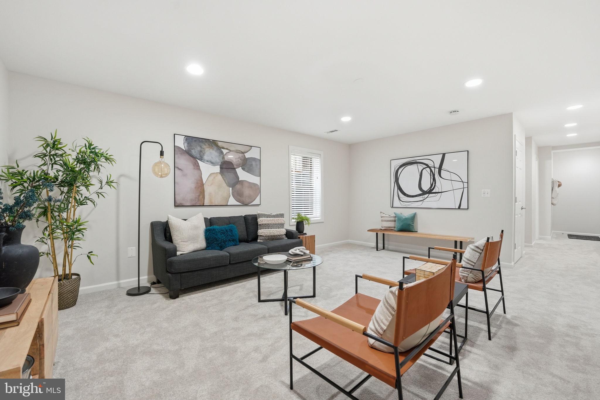 DOUGLAS PARK - Residential