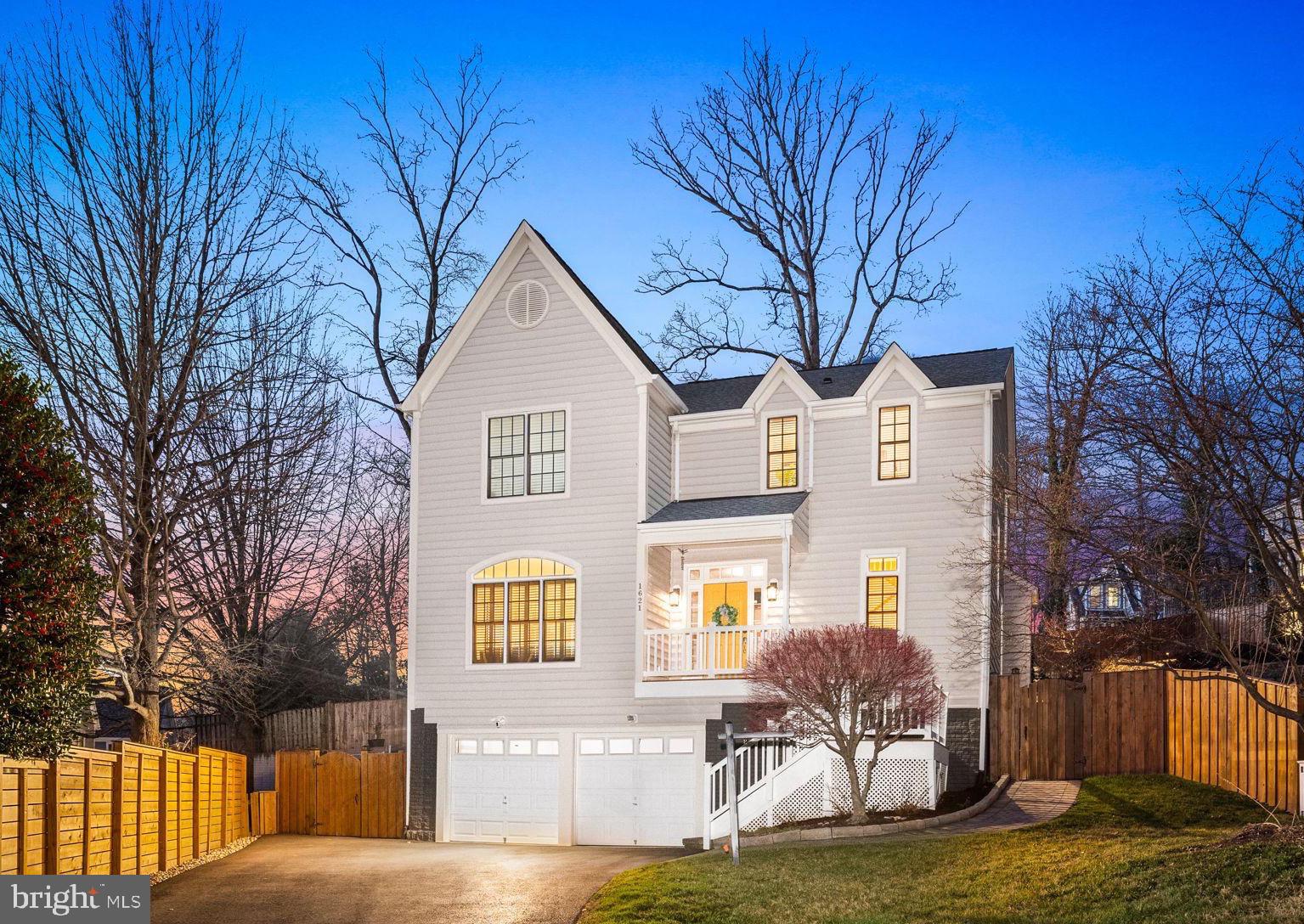 DOUGLAS PARK - Residential