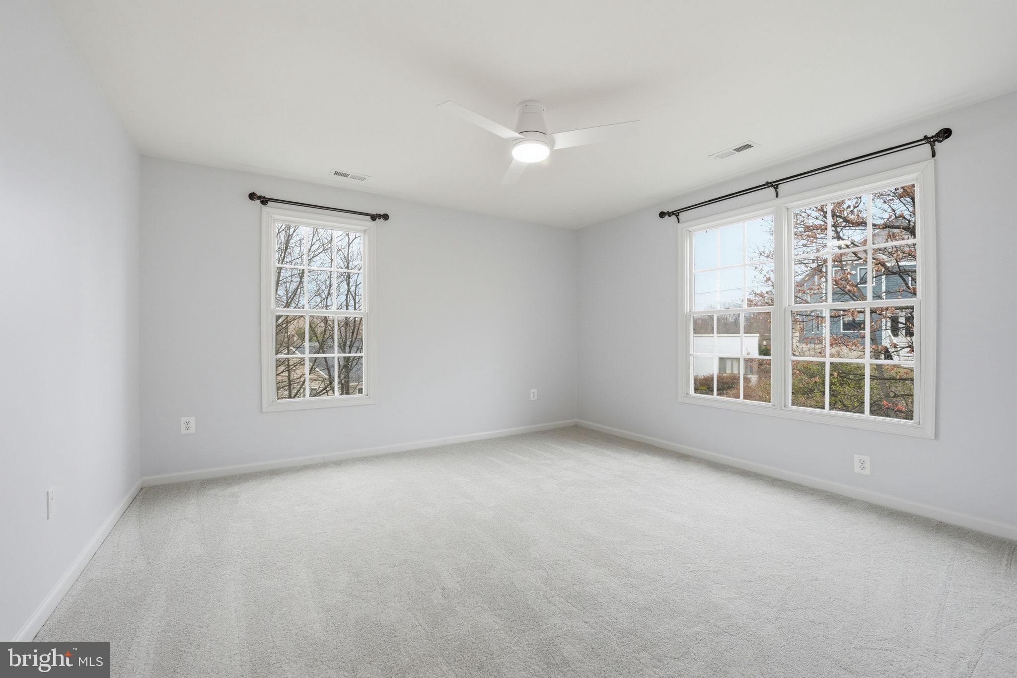 DOUGLAS PARK - Residential