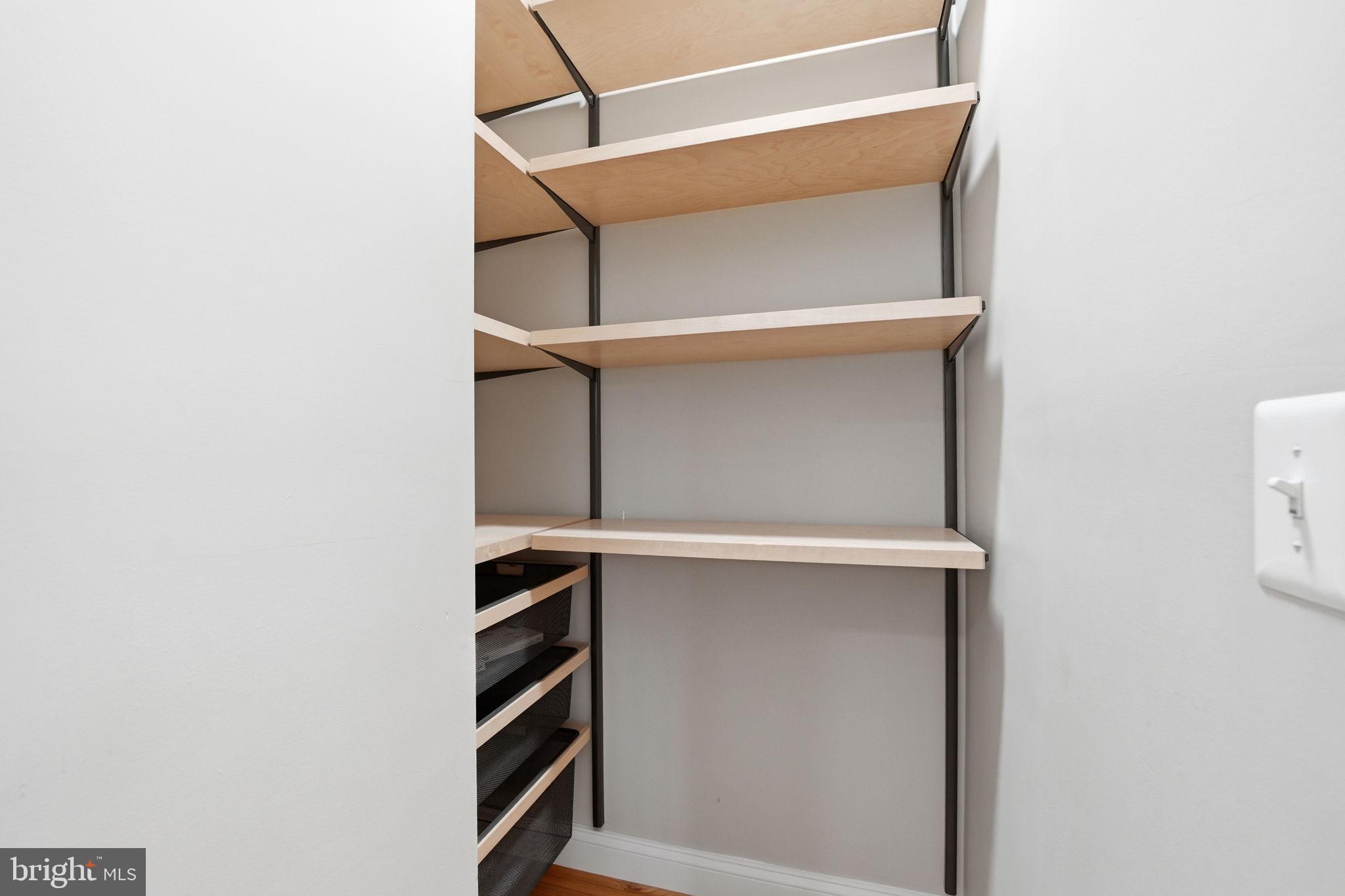 DOUGLAS PARK - Residential