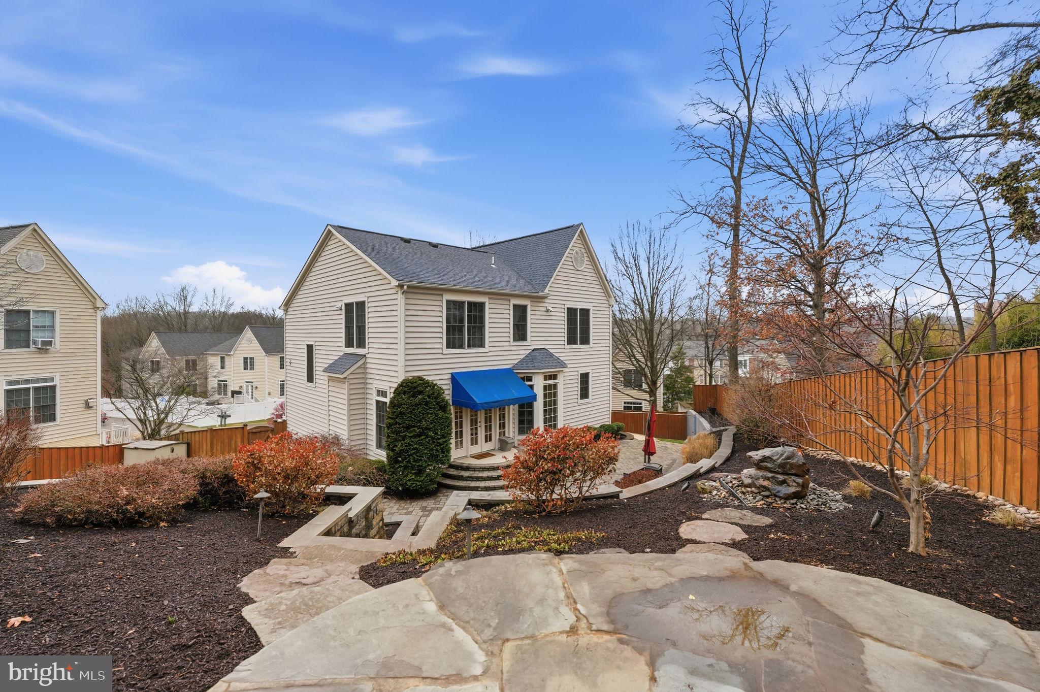 DOUGLAS PARK - Residential