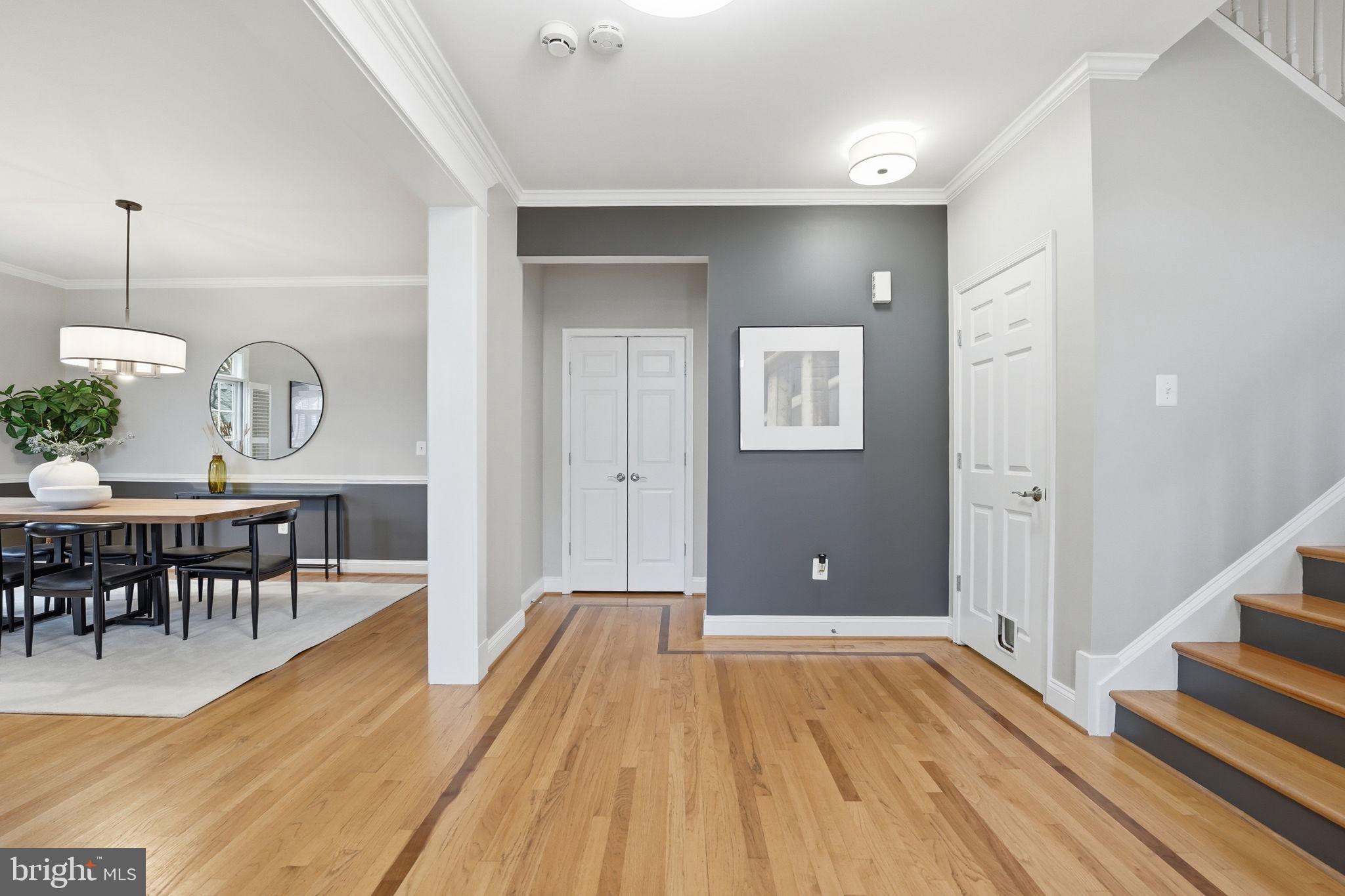 1621 S TAYLOR STREET