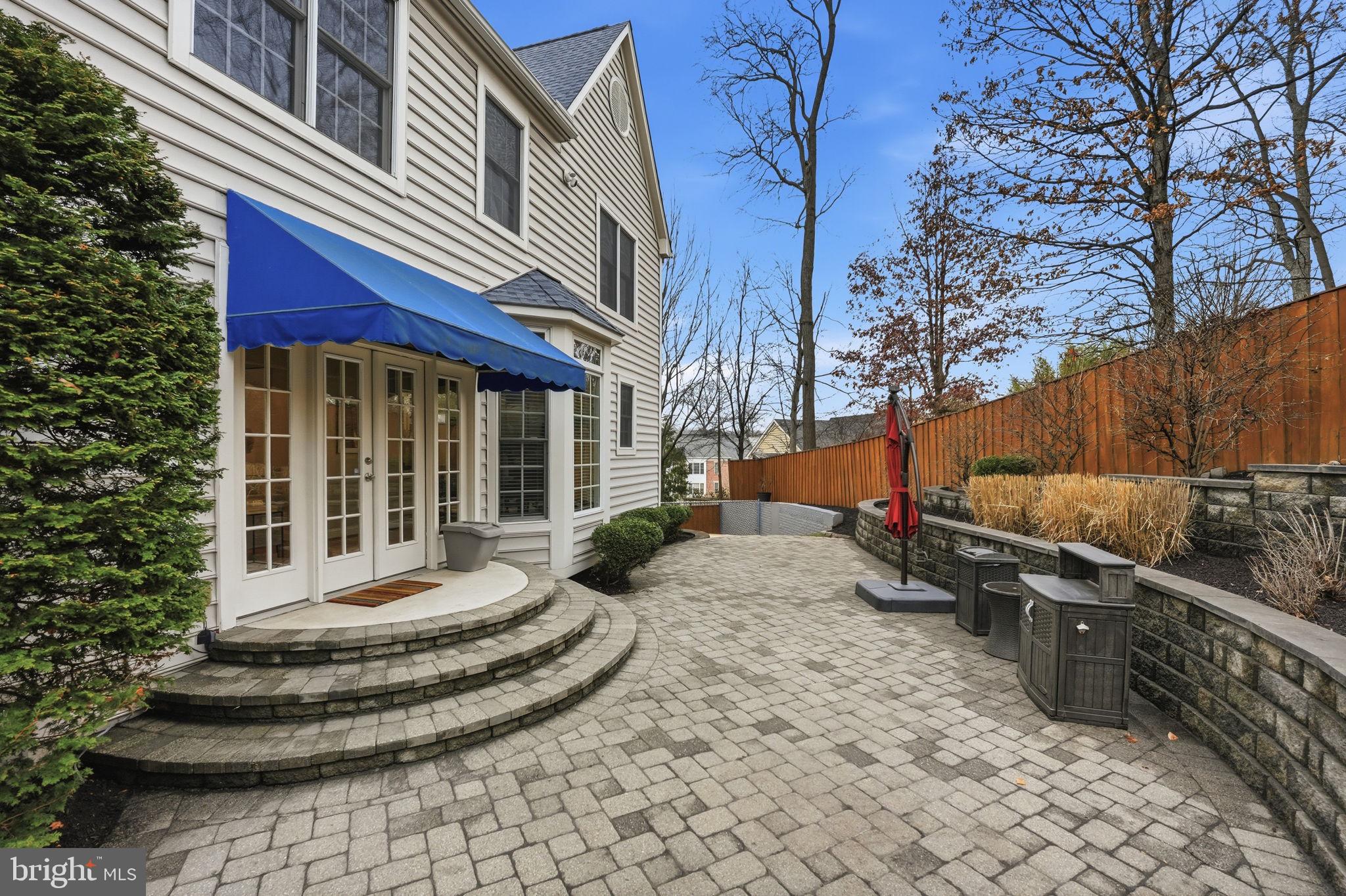 DOUGLAS PARK - Residential