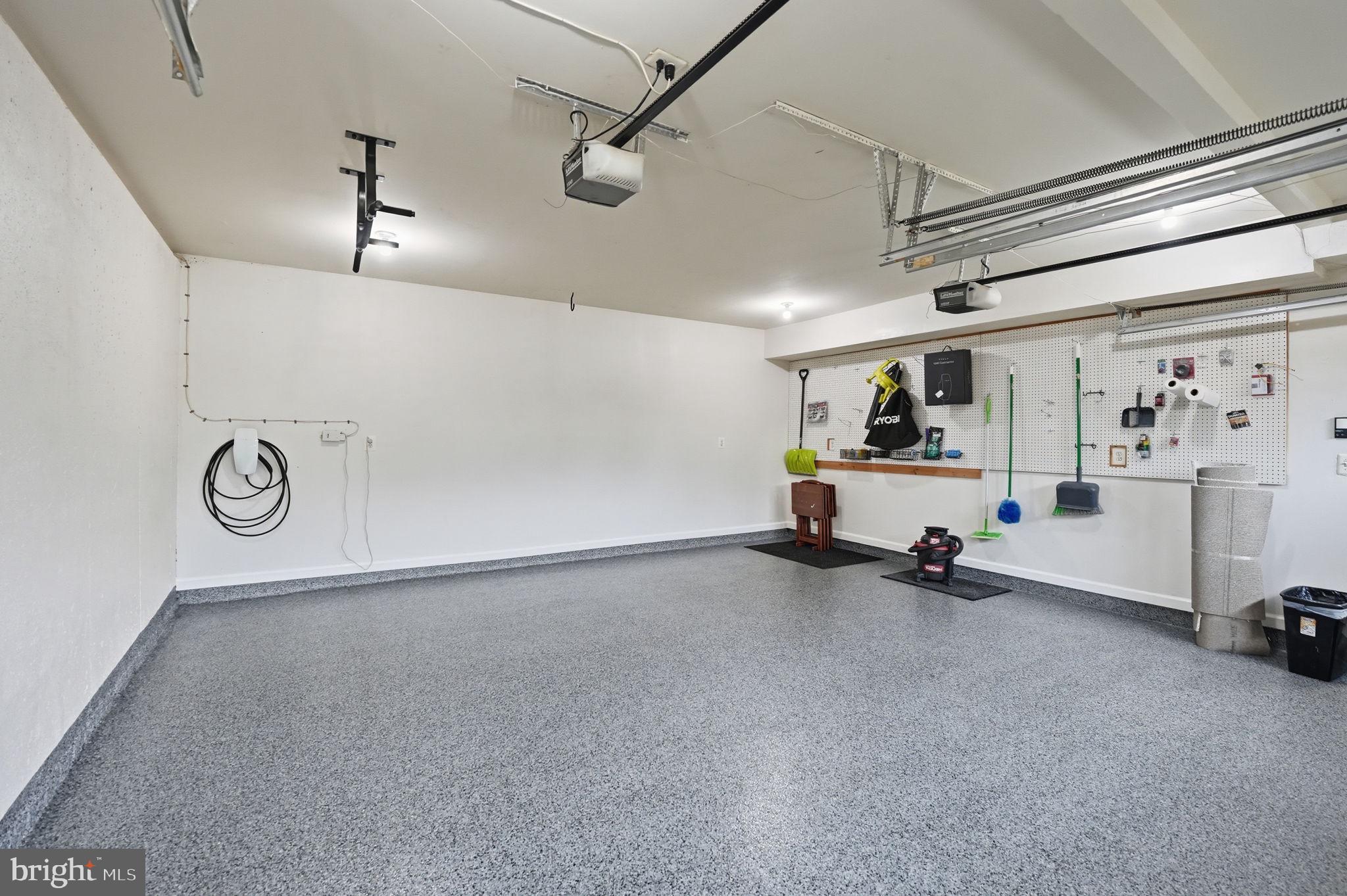 DOUGLAS PARK - Residential