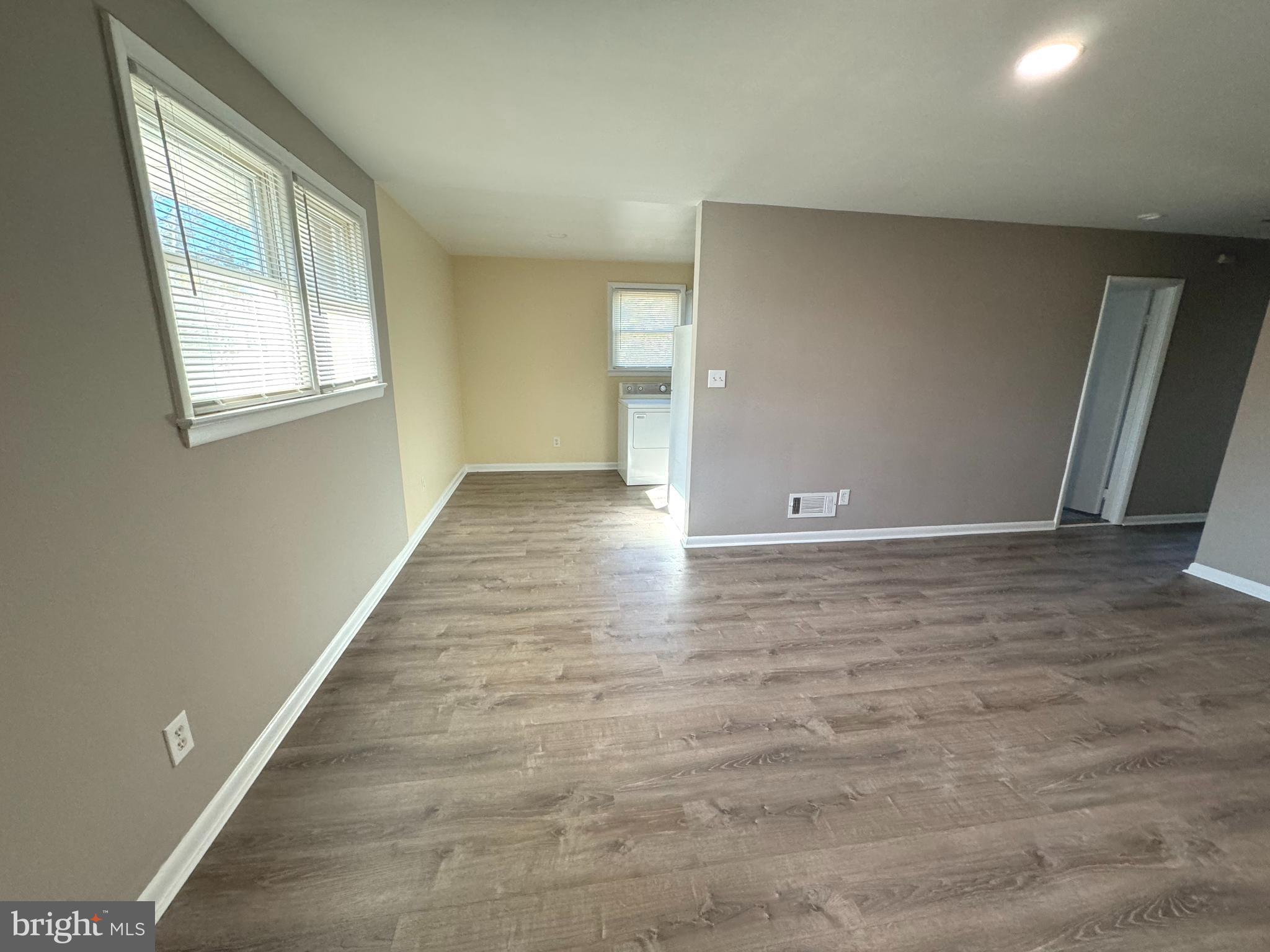 POTOMAC WOODS IND HEAD - Residential Lease