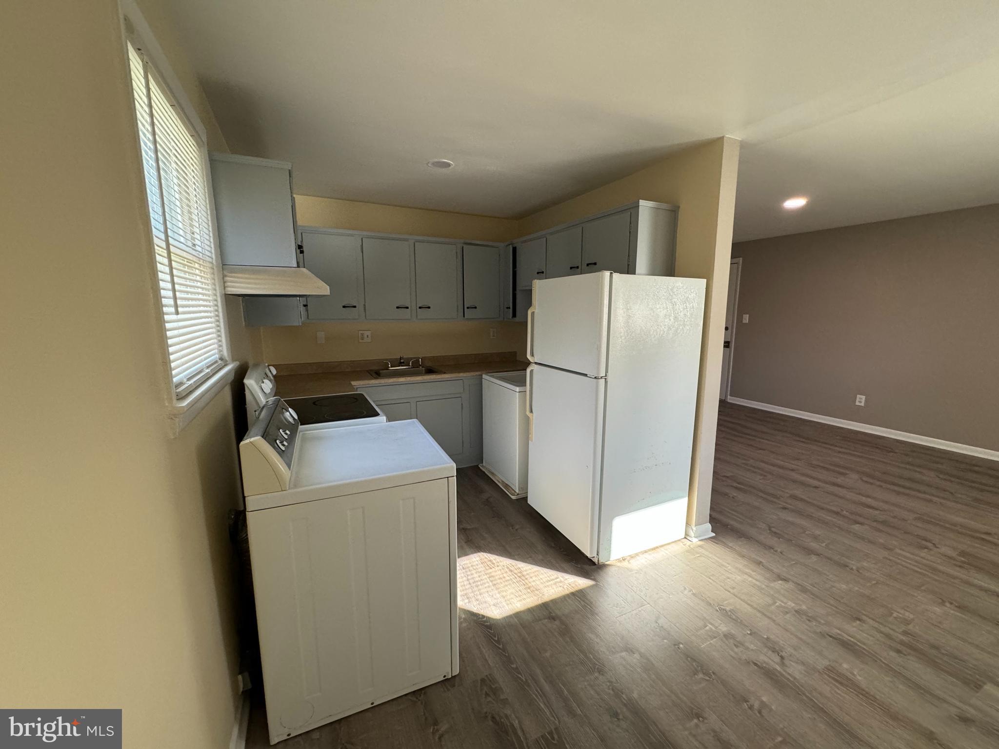 POTOMAC WOODS IND HEAD - Residential Lease