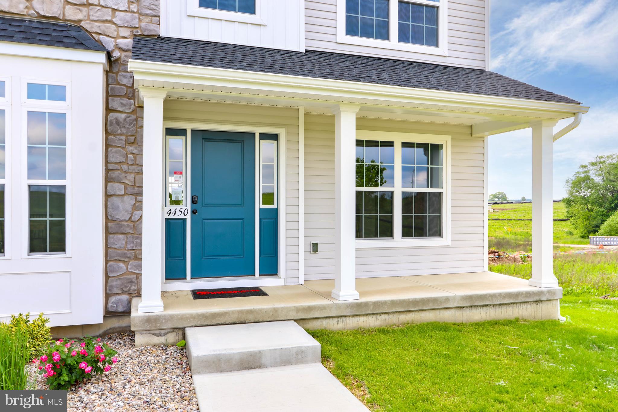 GREENLEAF FIELDS AT PARKLAND - Residential