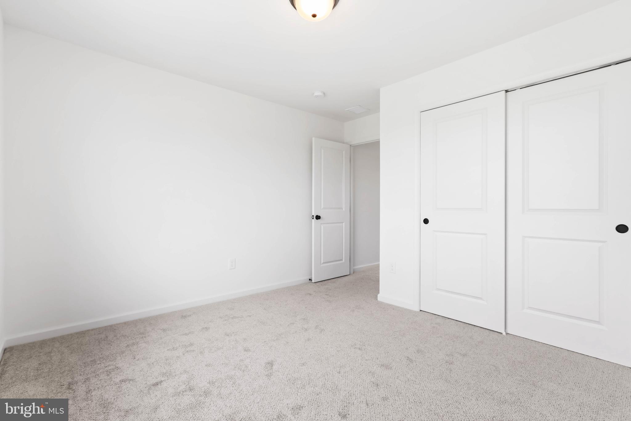 GREENLEAF FIELDS AT PARKLAND - Residential