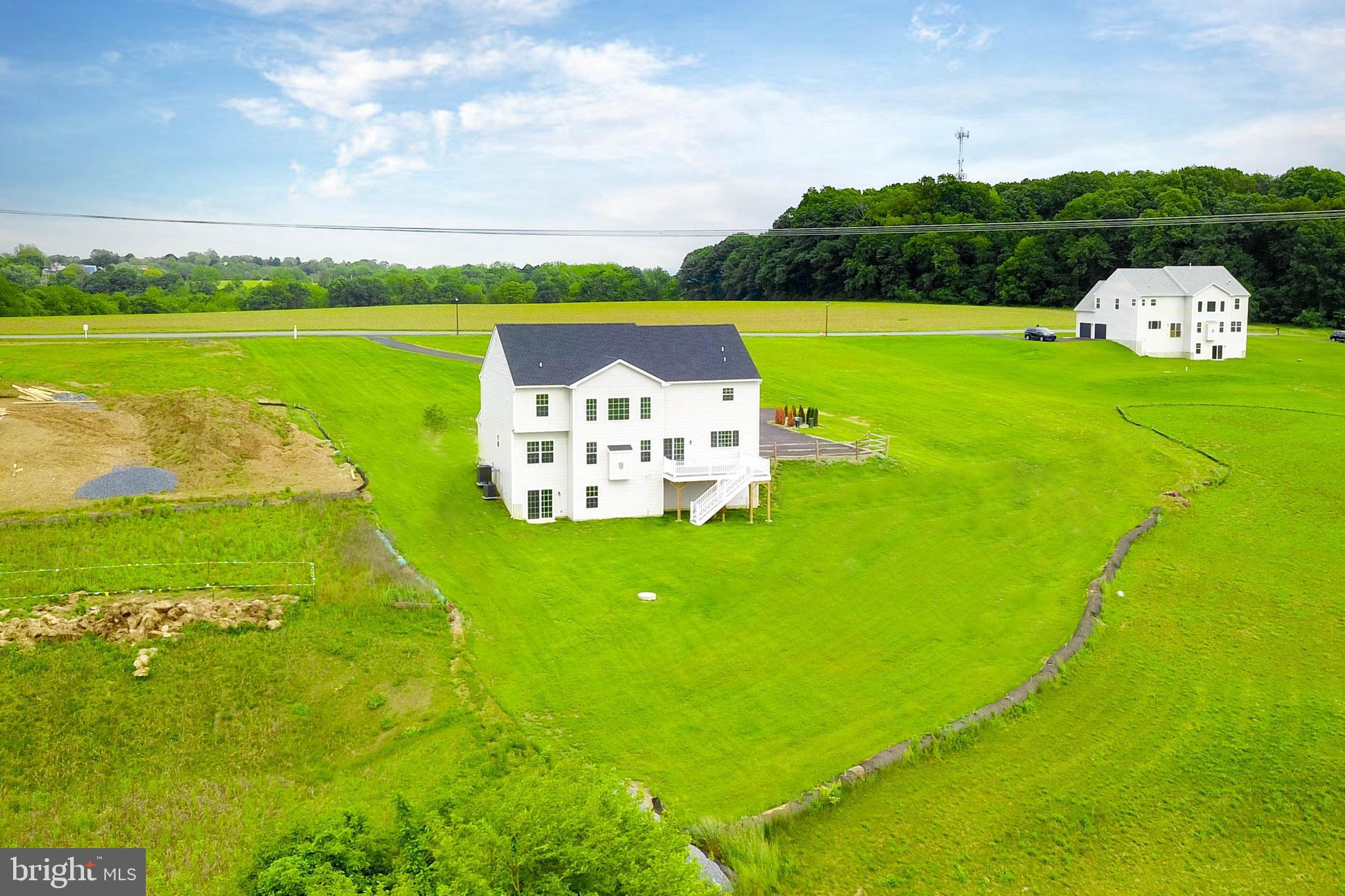 GREENLEAF FIELDS AT PARKLAND - Residential