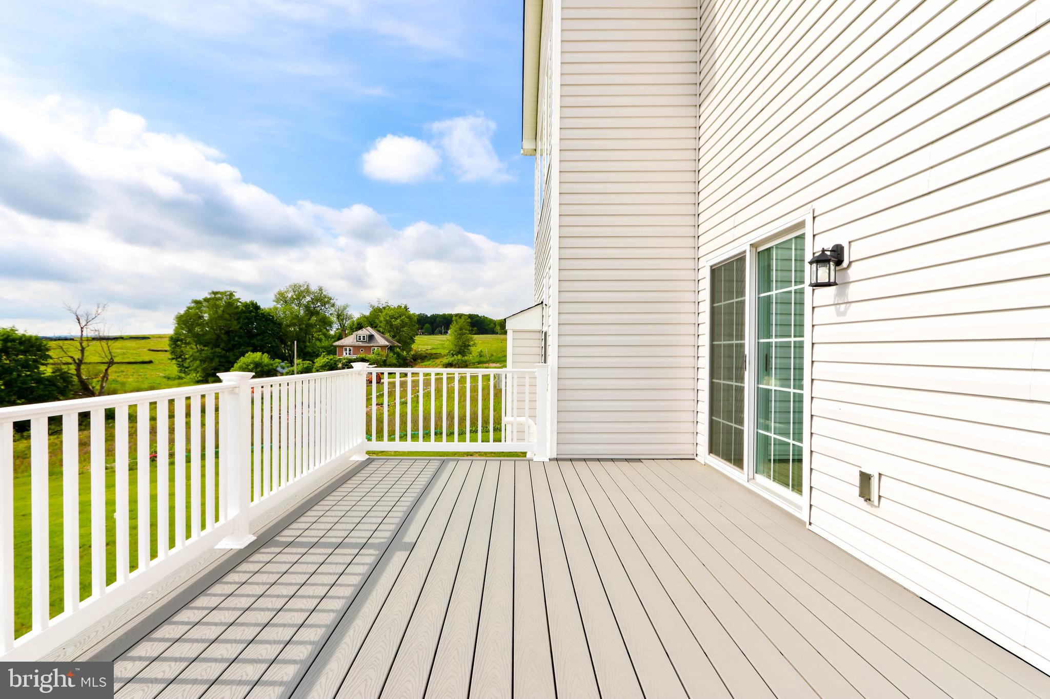 GREENLEAF FIELDS AT PARKLAND - Residential