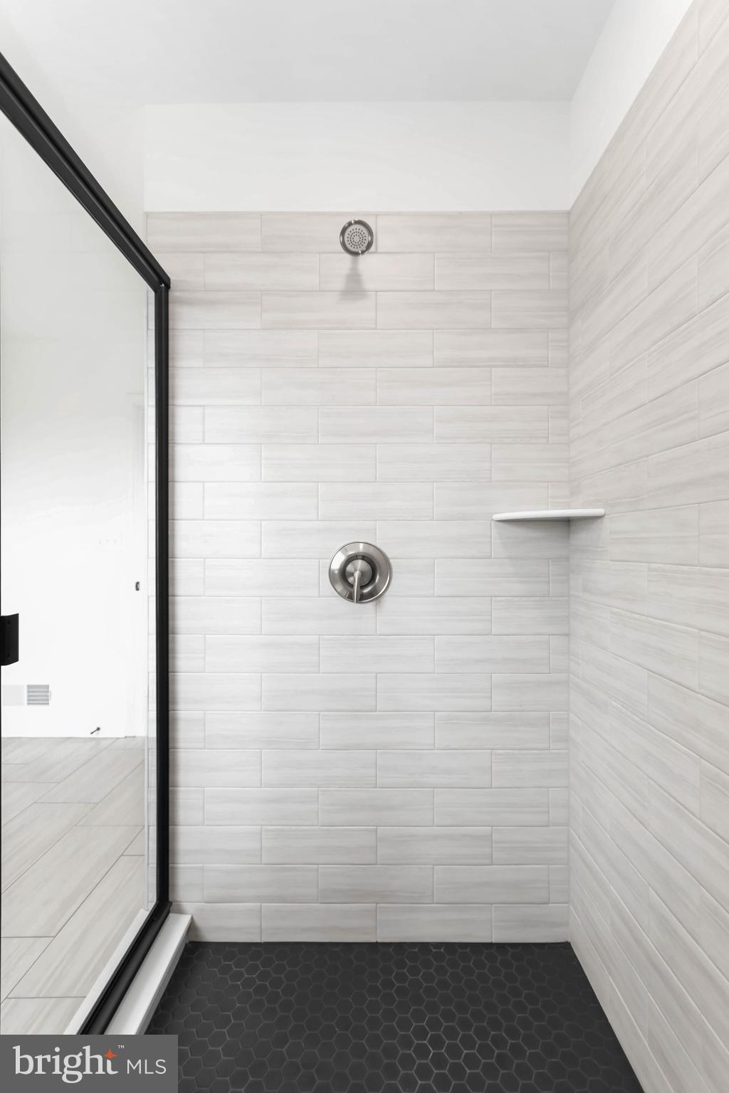 GREENLEAF FIELDS AT PARKLAND - Residential