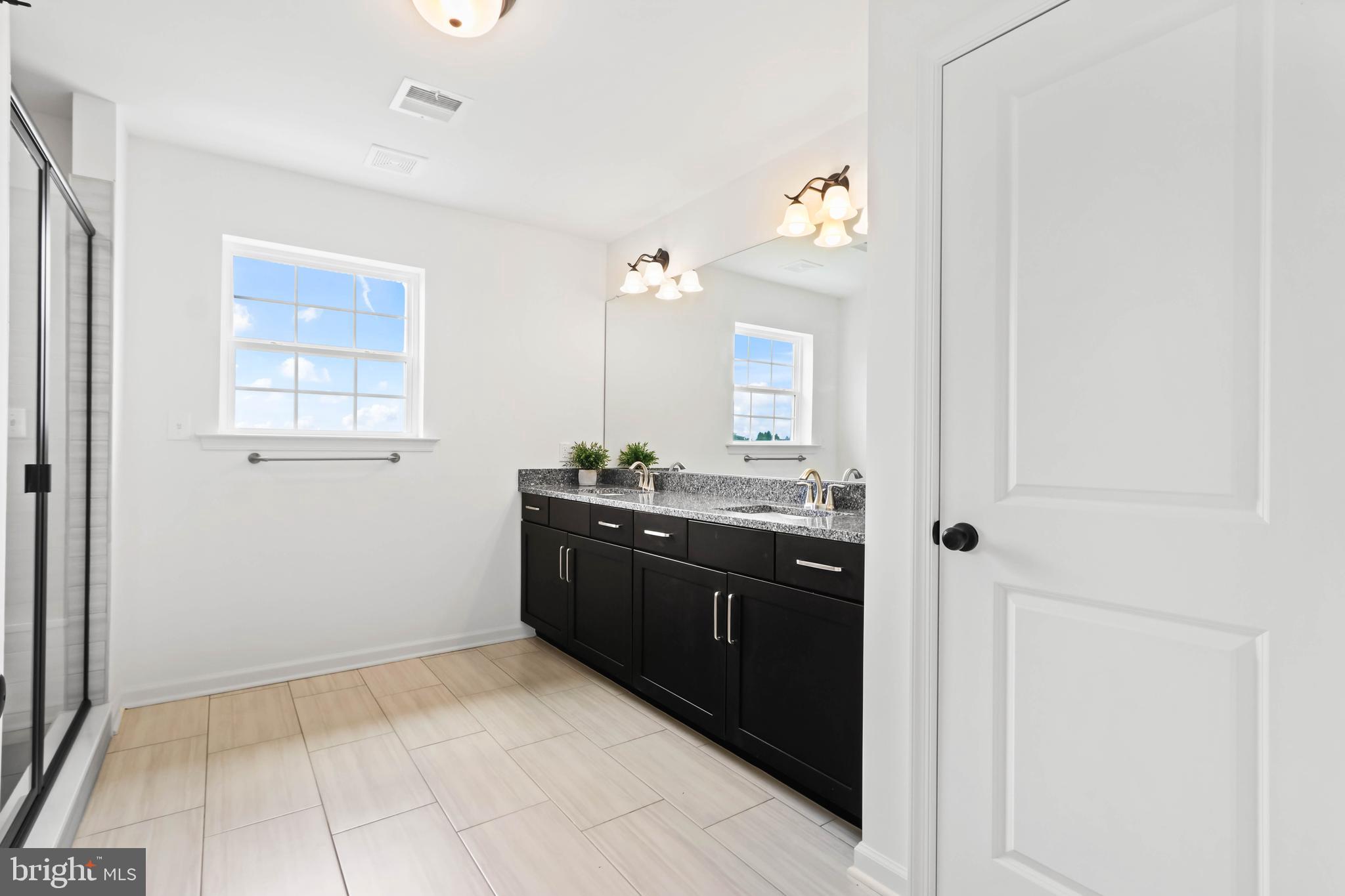 GREENLEAF FIELDS AT PARKLAND - Residential