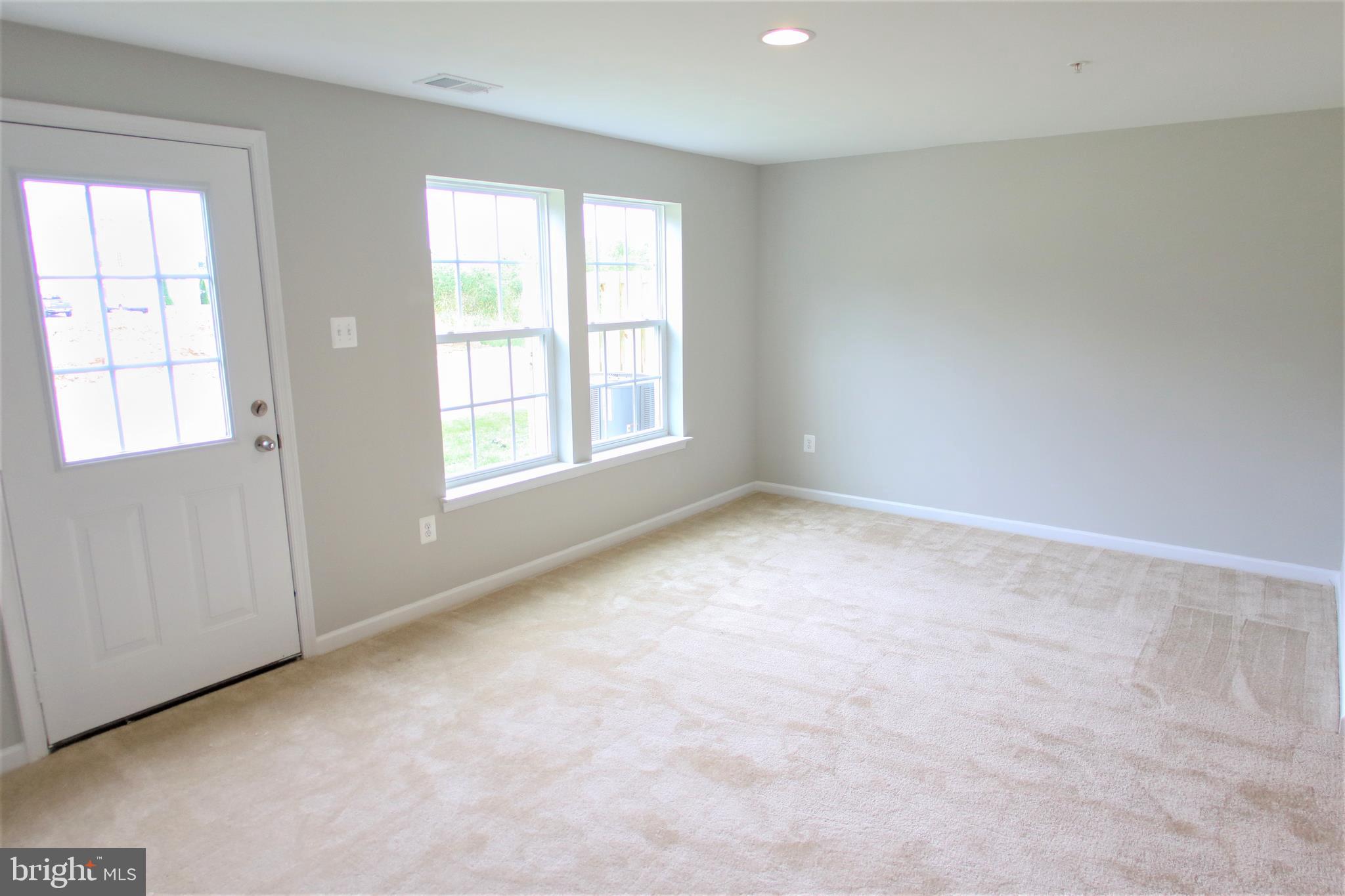 STONEBROOK VILLAGE - Residential