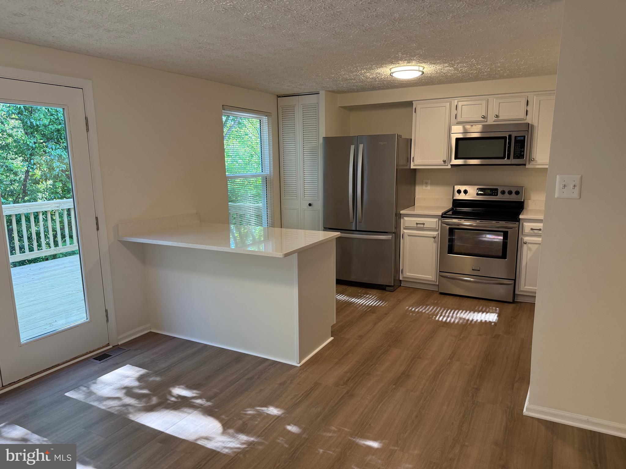 OAKMONT - Residential Lease