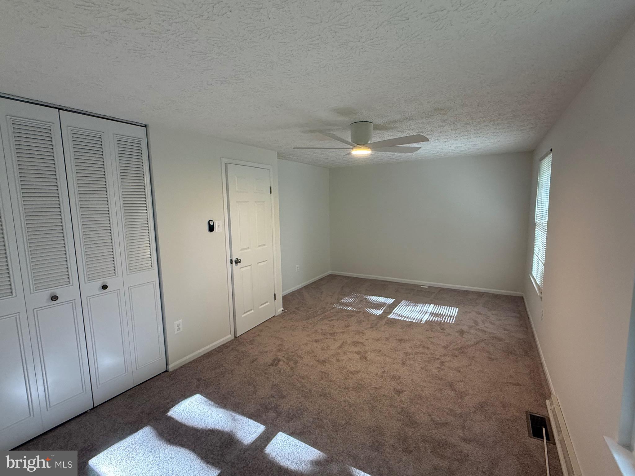 OAKMONT - Residential Lease