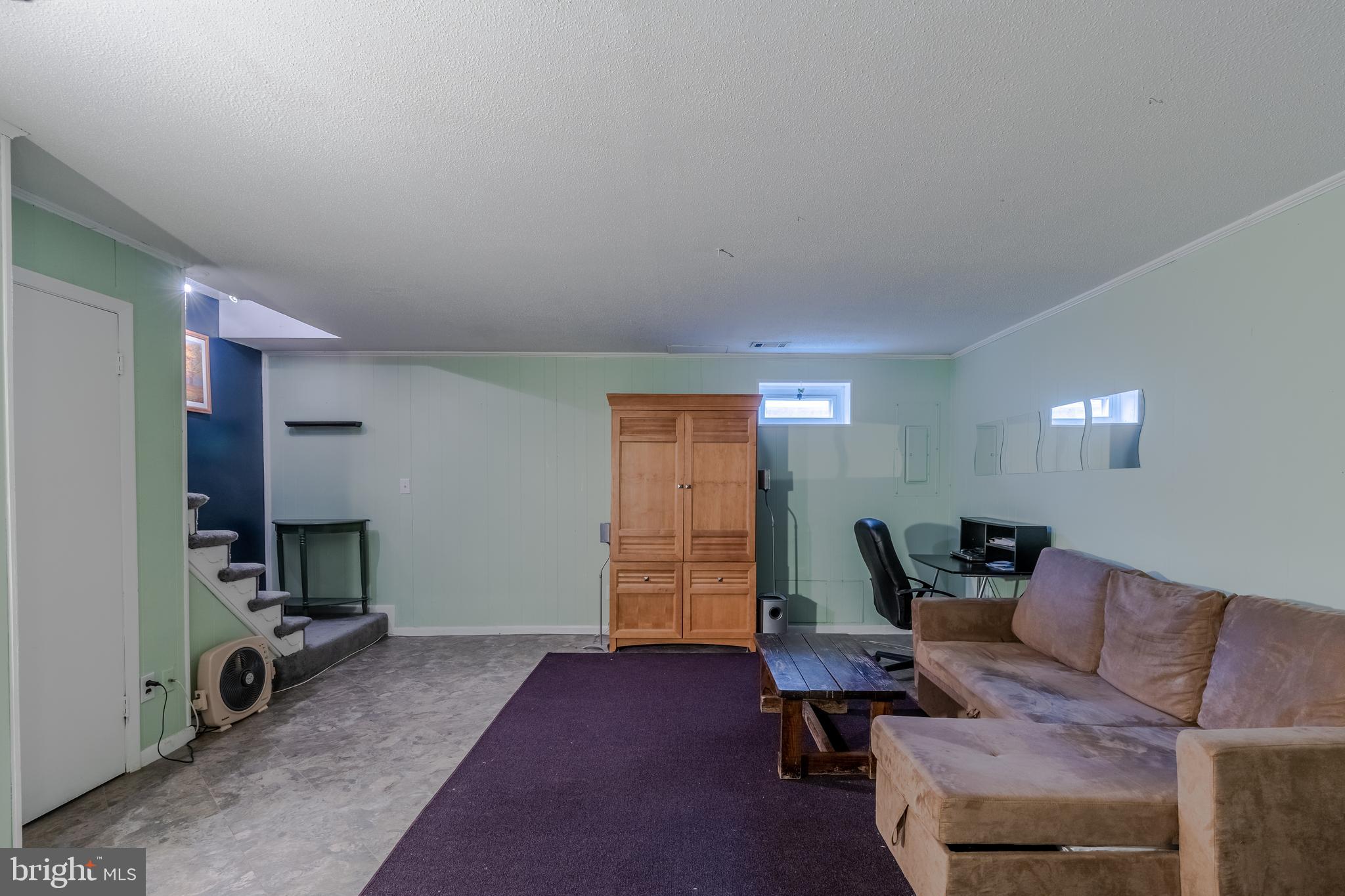 DOUBLE ROCK TOWNHOUSES - Residential