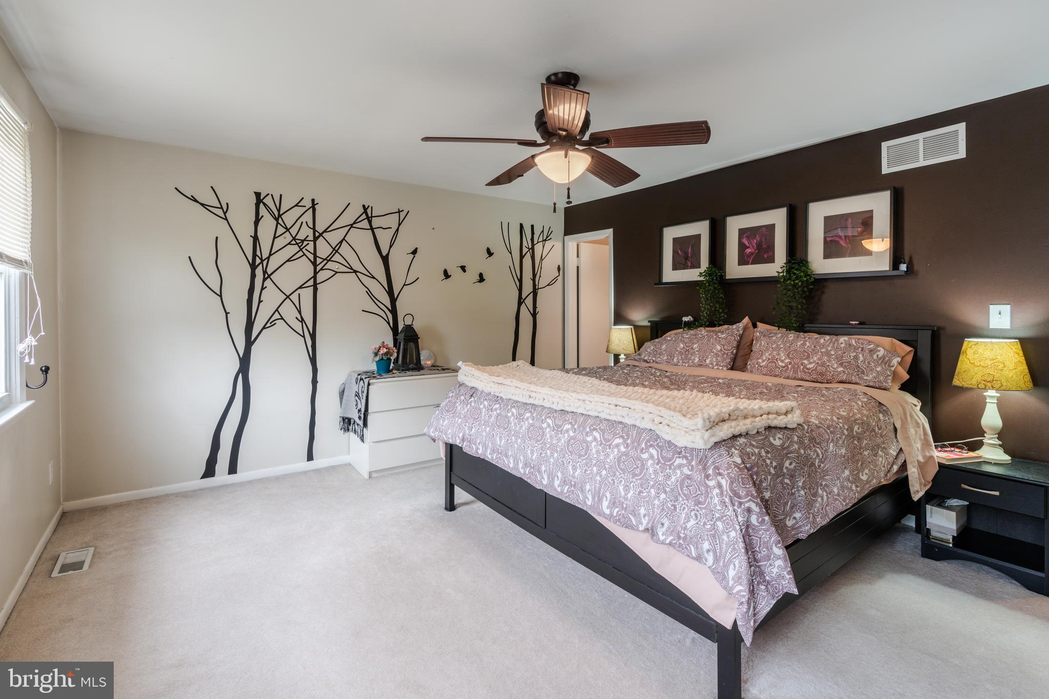 DOUBLE ROCK TOWNHOUSES - Residential