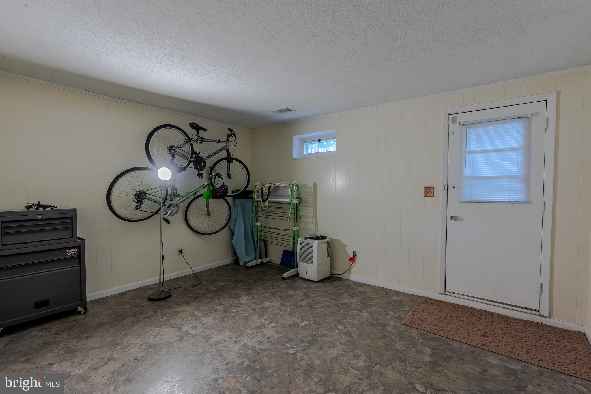 DOUBLE ROCK TOWNHOUSES - Residential