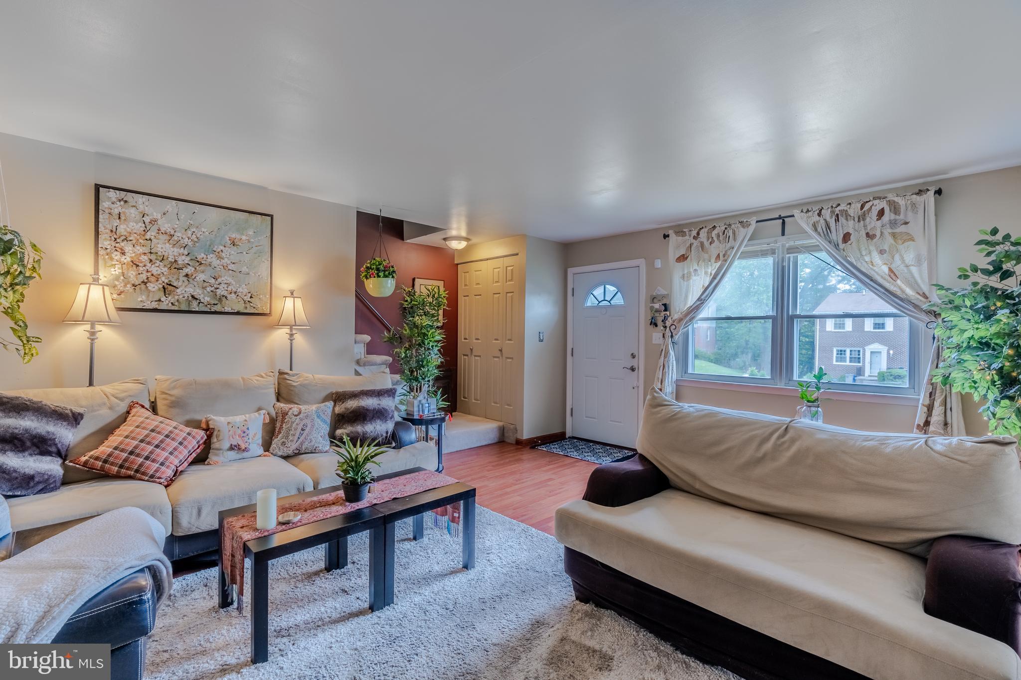 DOUBLE ROCK TOWNHOUSES - Residential