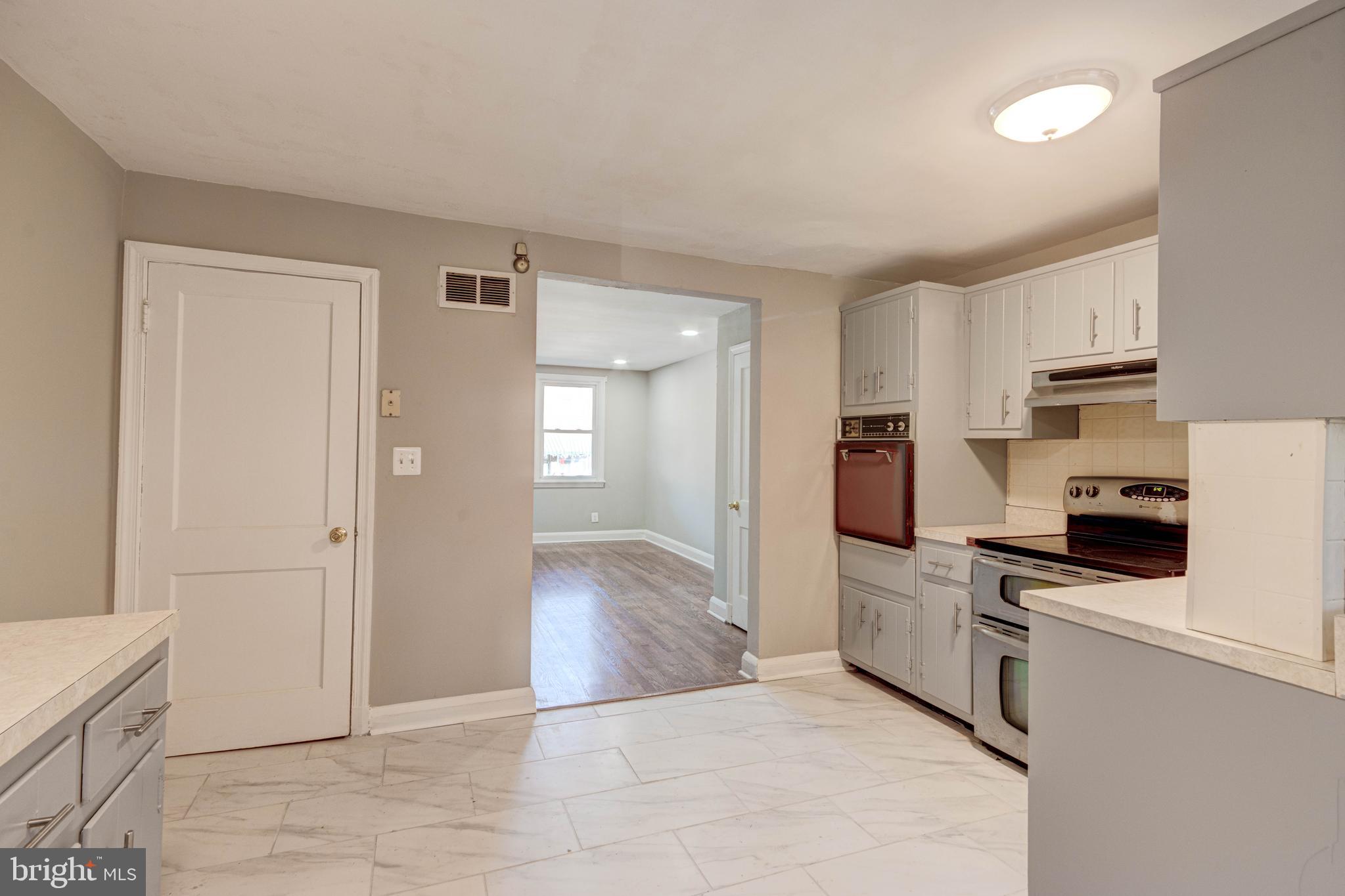 WAVERLY - Residential