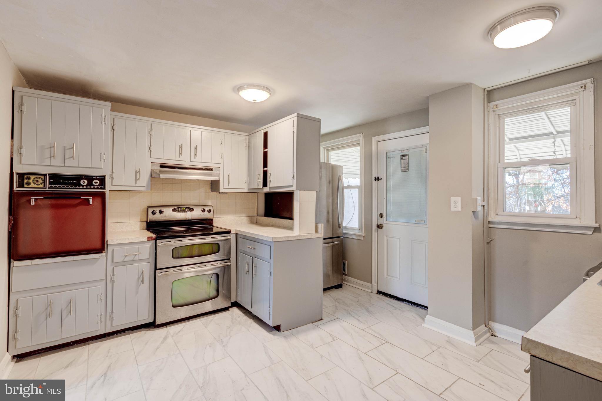 WAVERLY - Residential